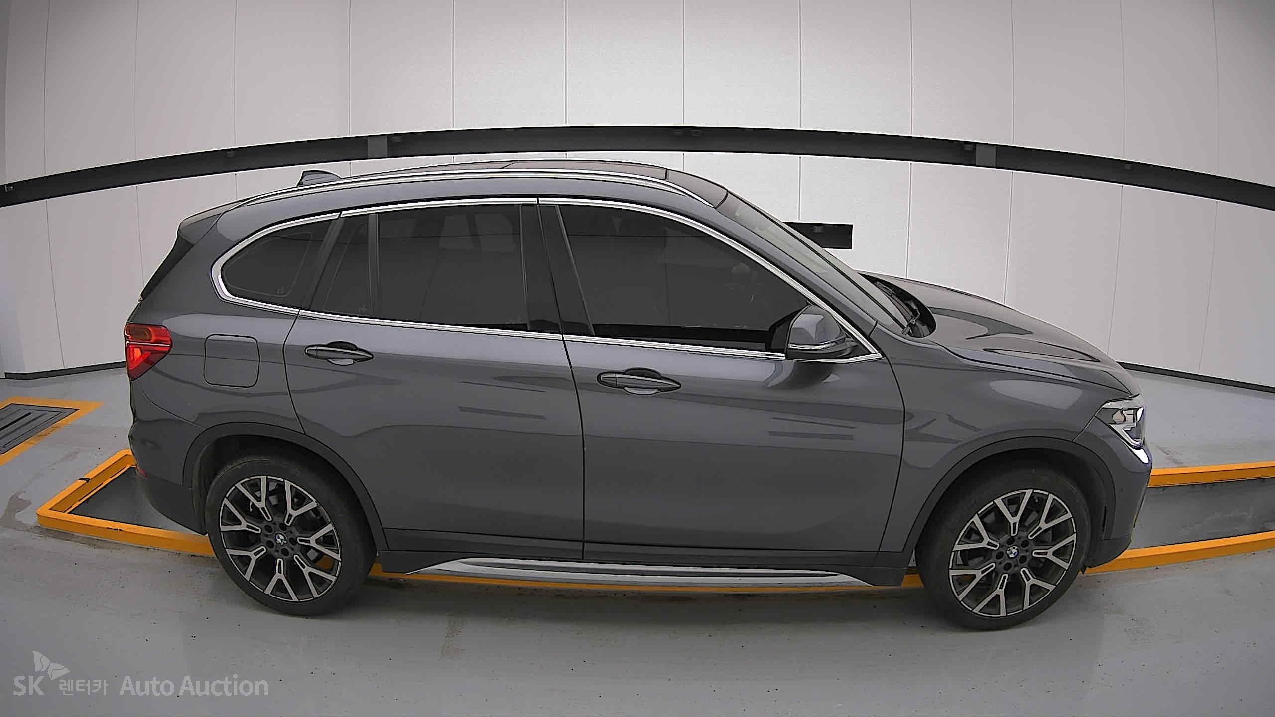 2022 - bmw x1