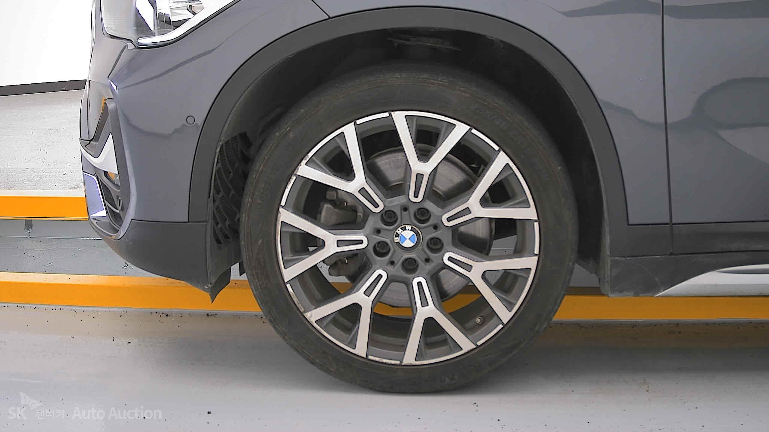 2022 - bmw x1