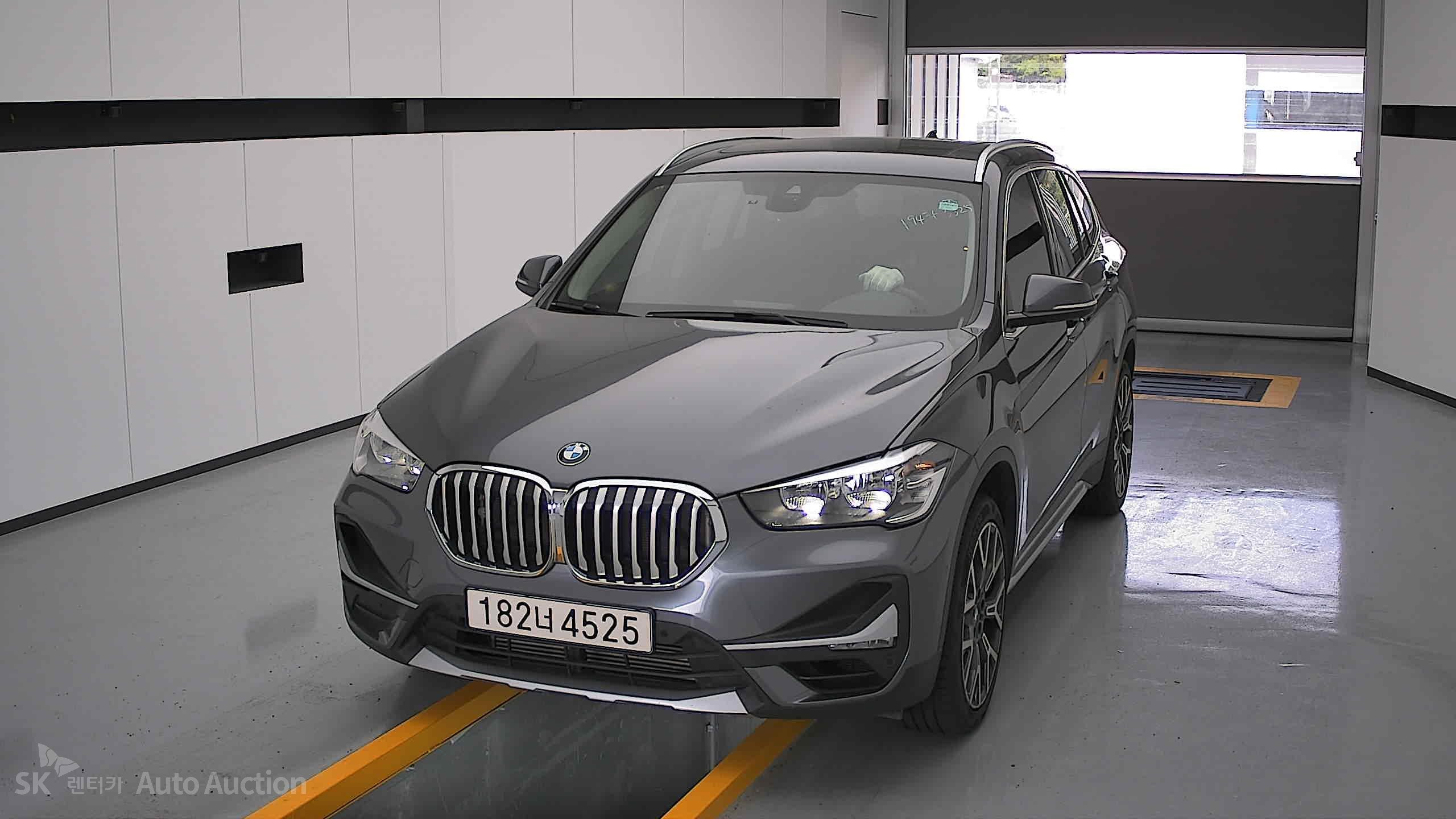 2022 - bmw x1