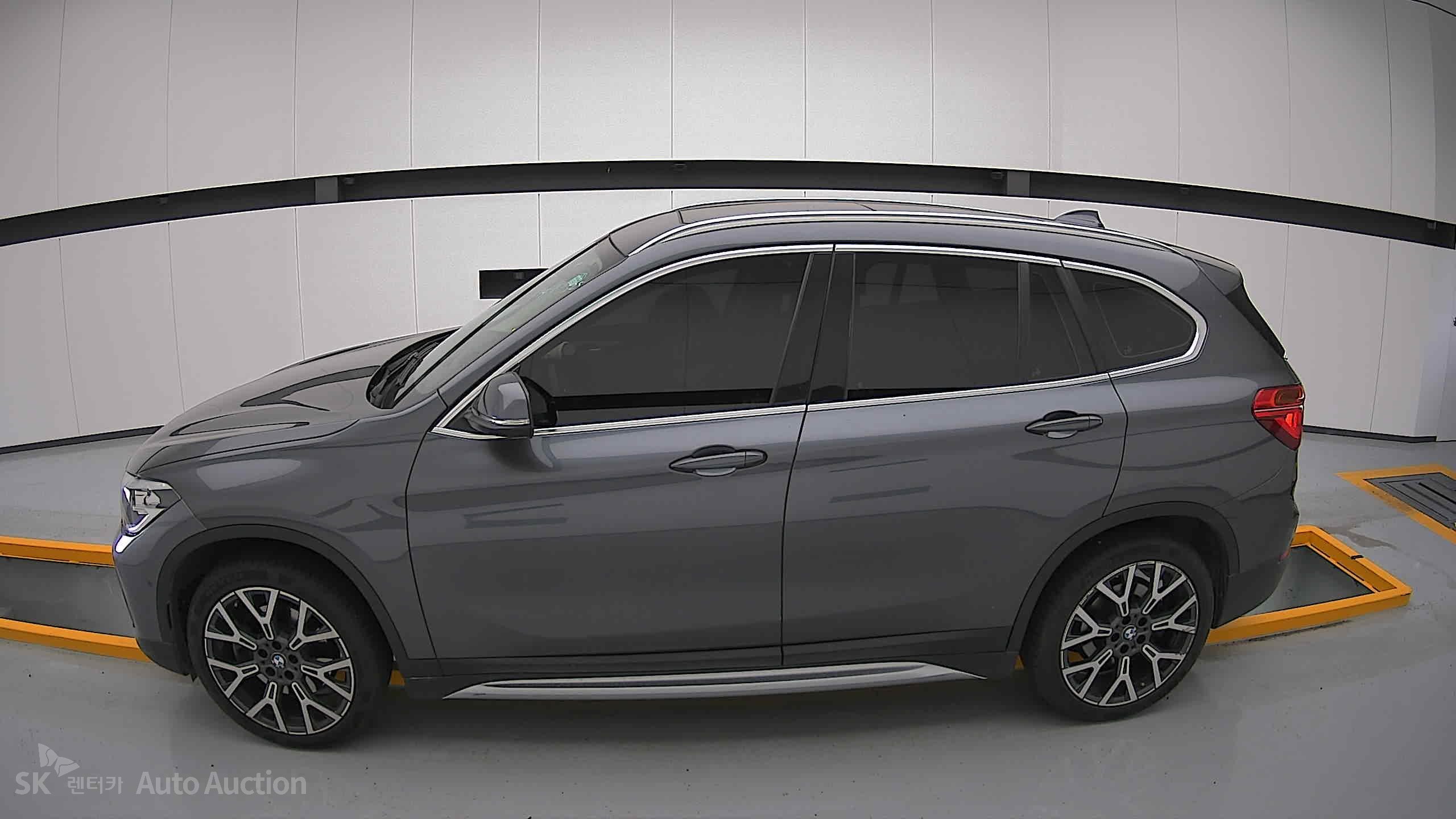 2022 - bmw x1