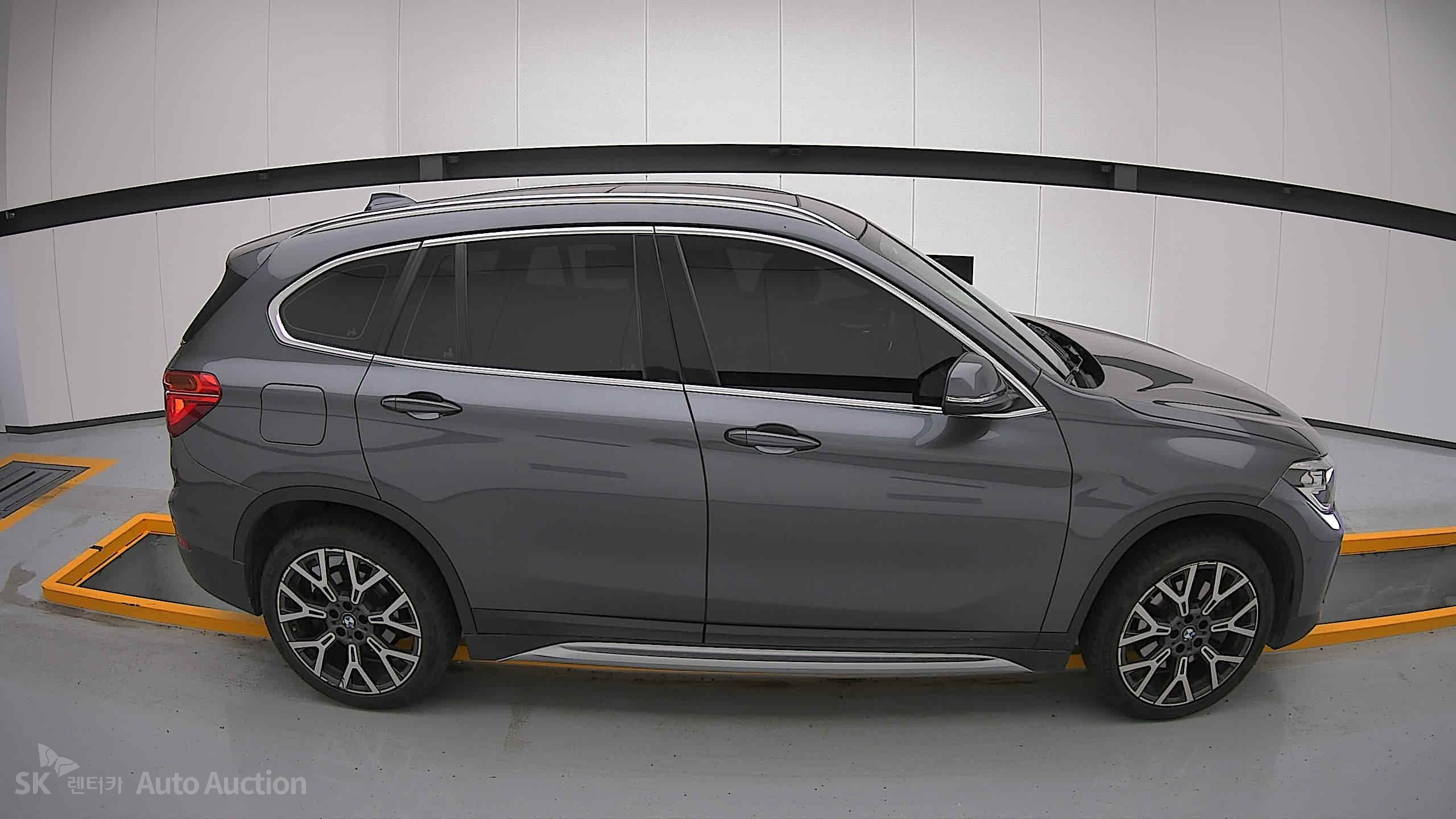 2022 - bmw x1