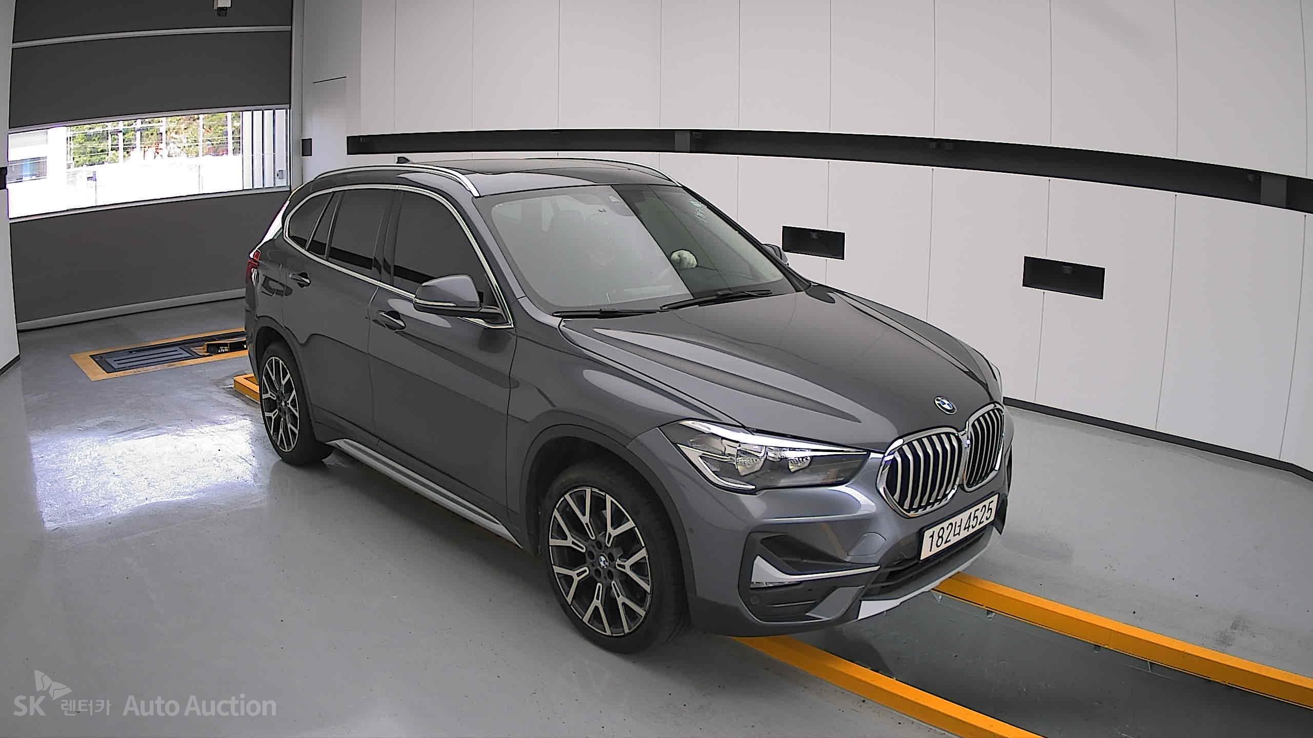 2022 - bmw x1