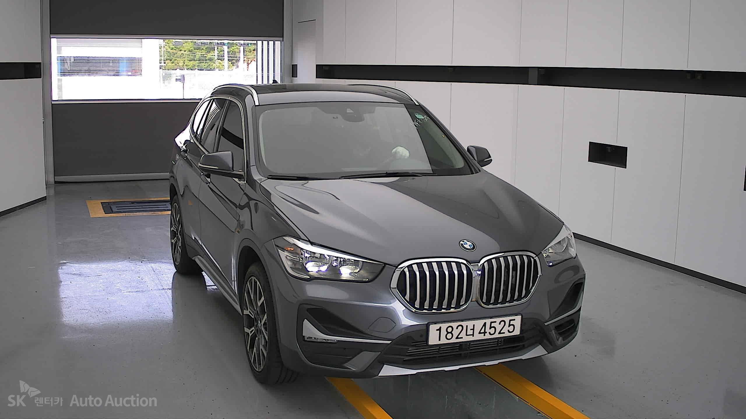 2022 - bmw x1