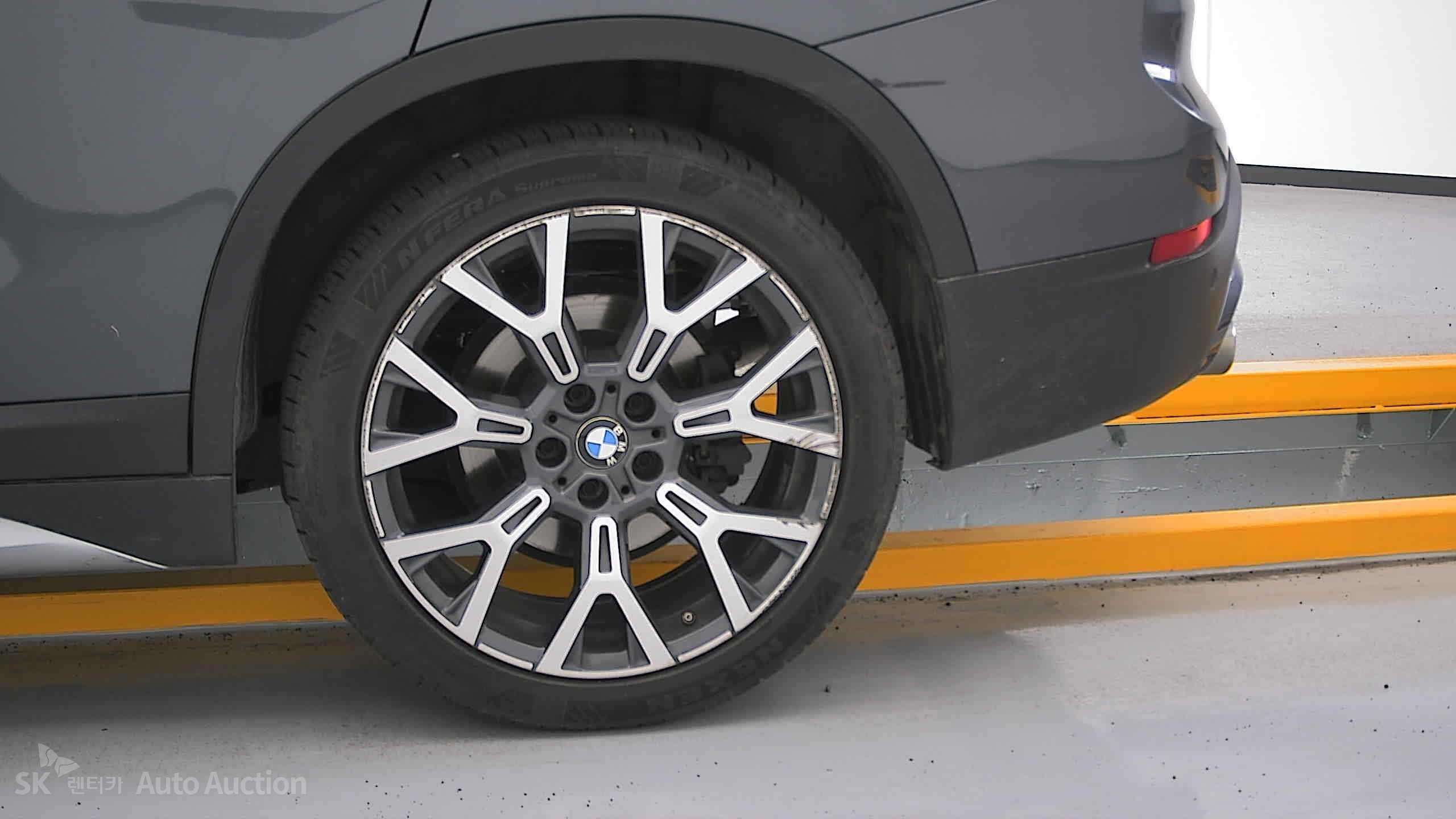 2022 - bmw x1