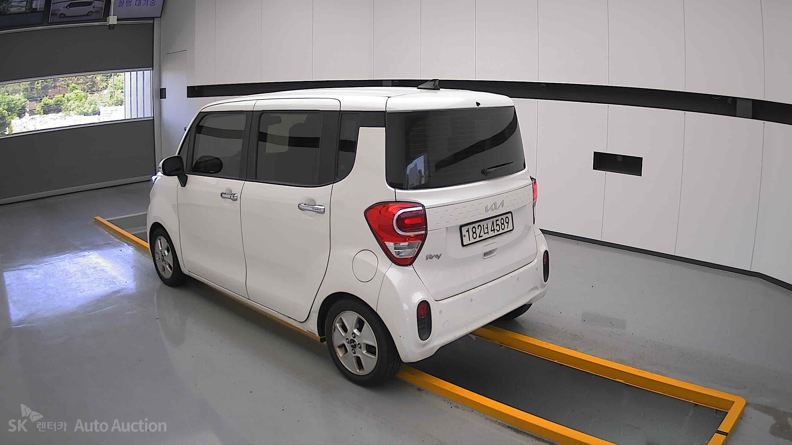 2022 - kia ray