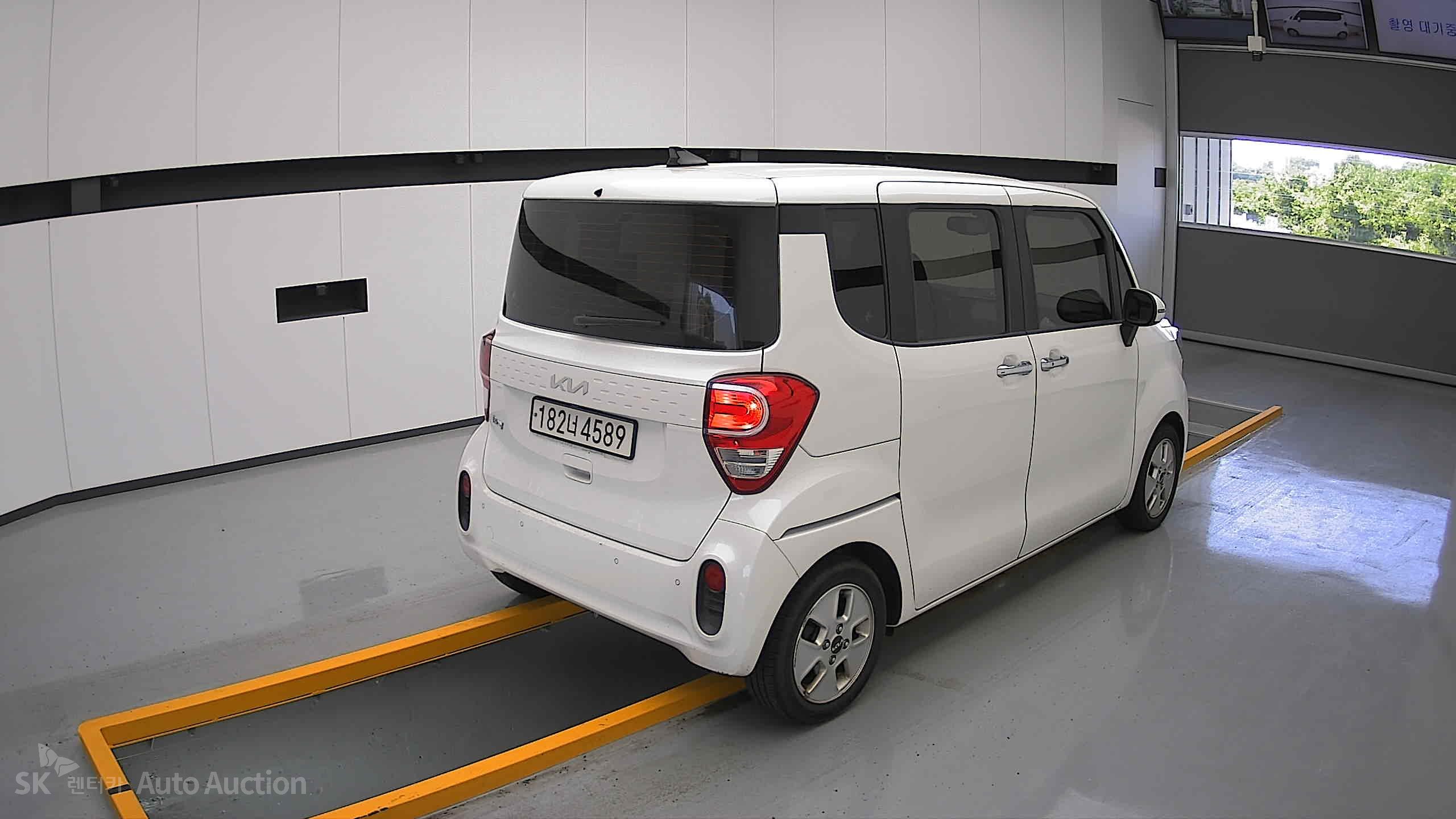 2022 - kia ray