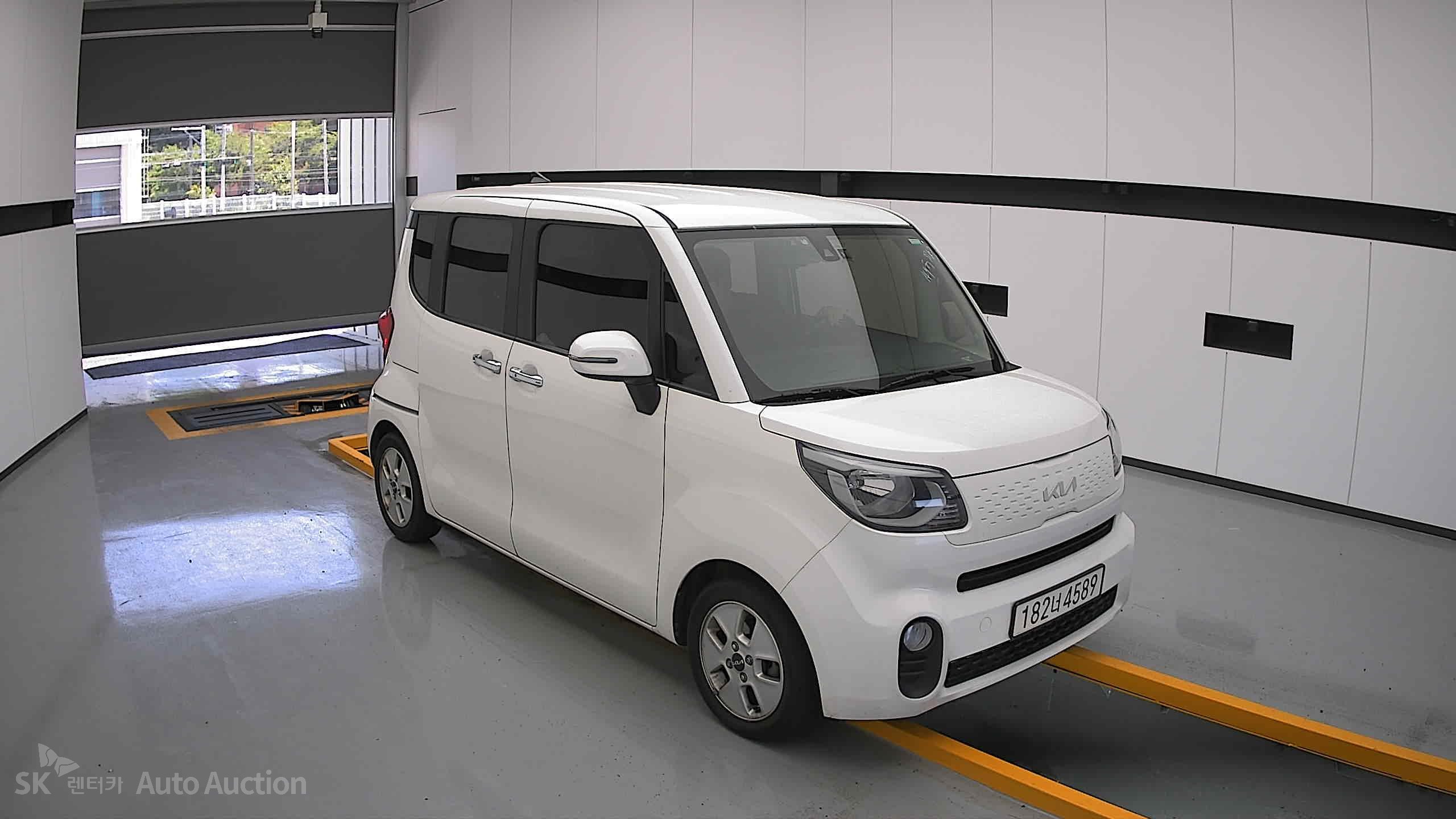 2022 - kia ray