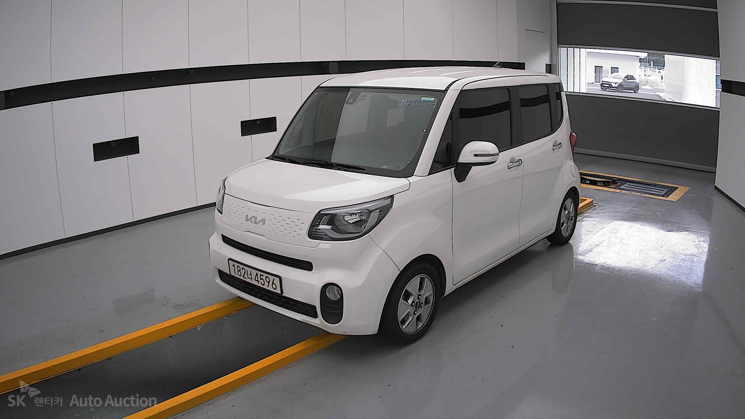 2022 - kia ray