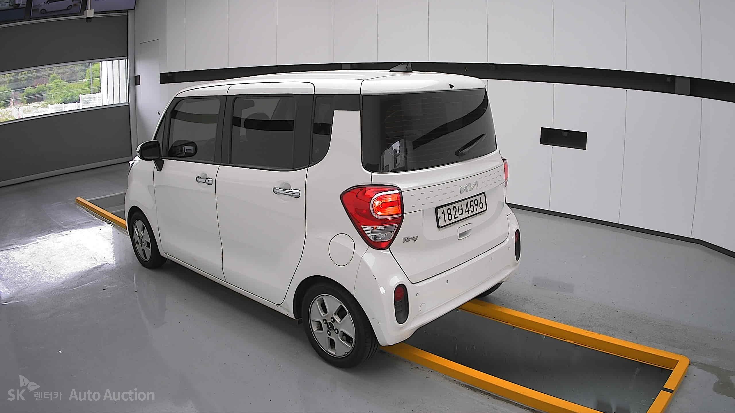 2022 - kia ray