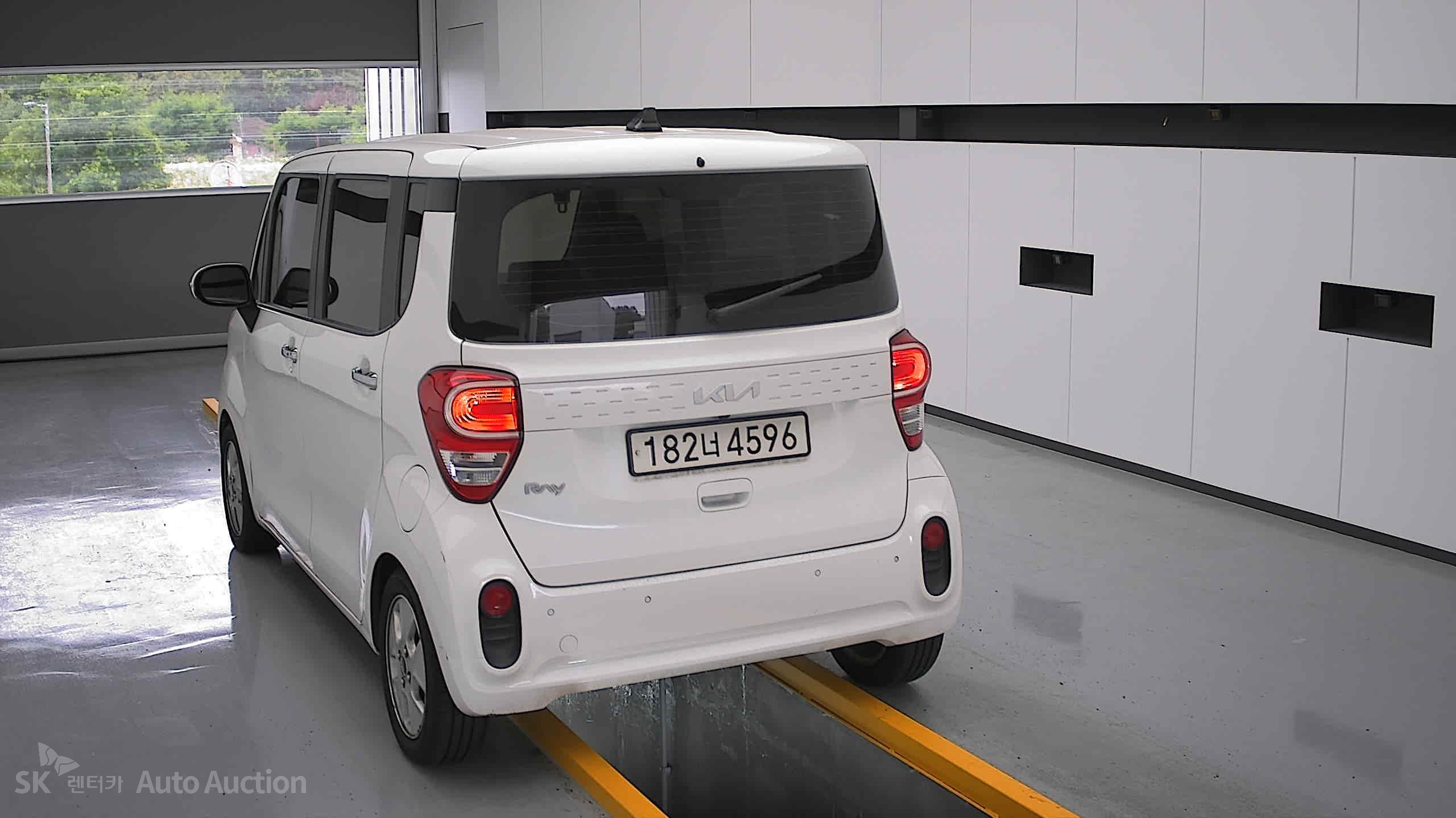 2022 - kia ray