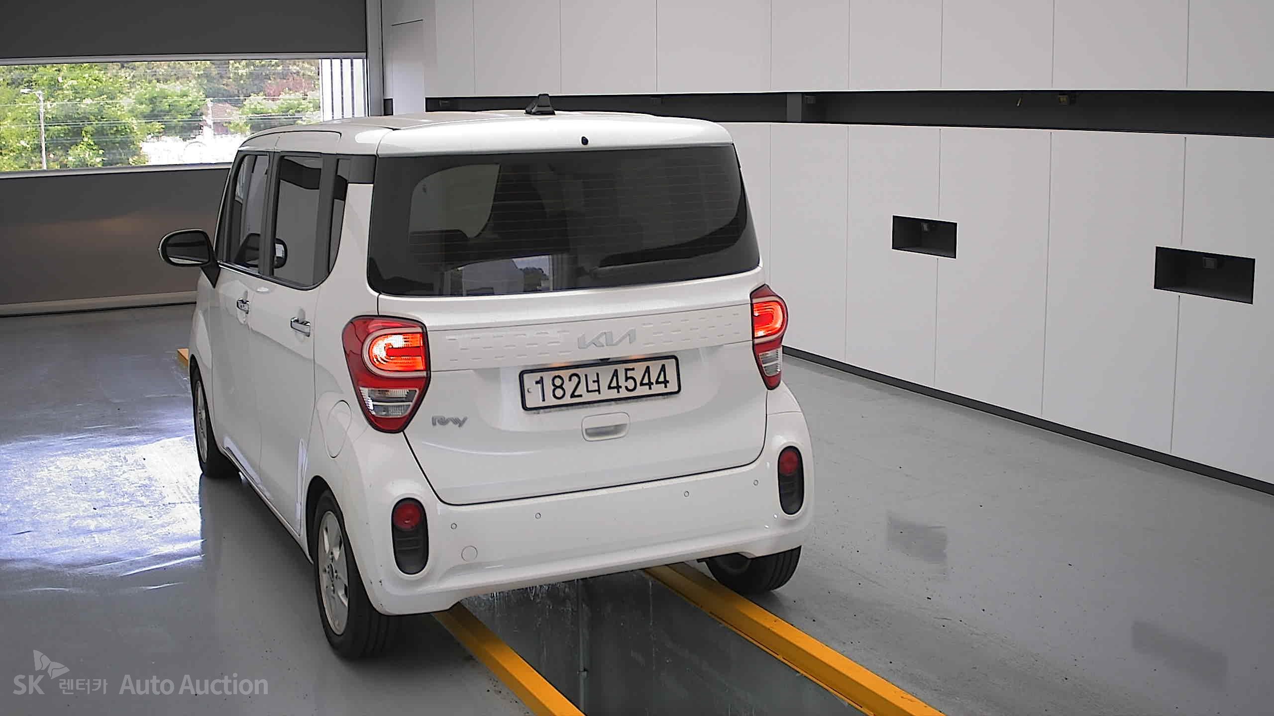 2022 - kia ray
