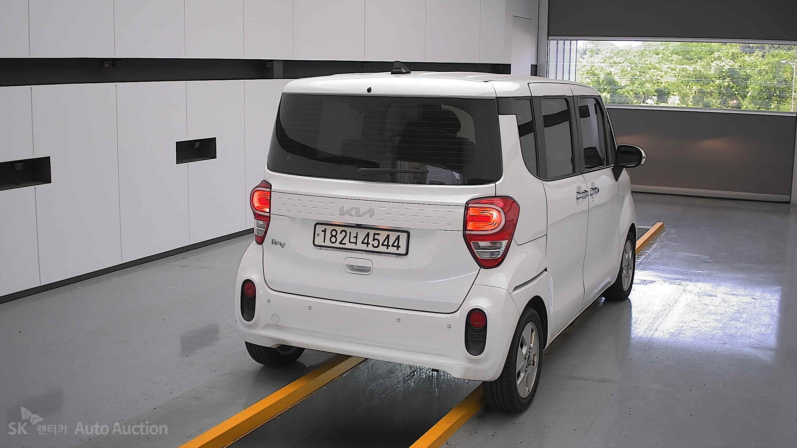 2022 - kia ray