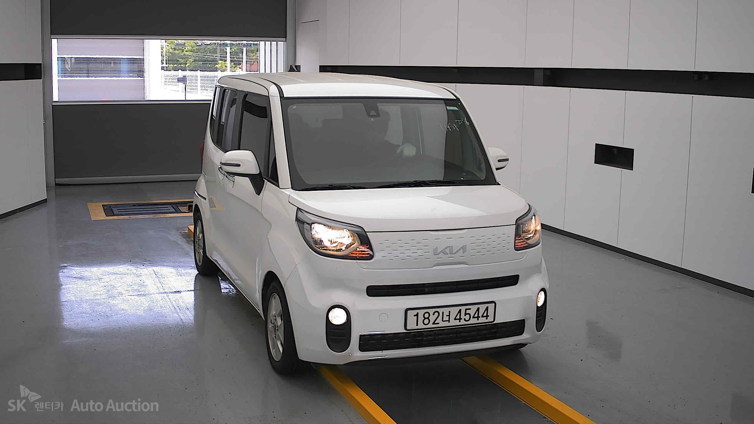 2022 - kia ray