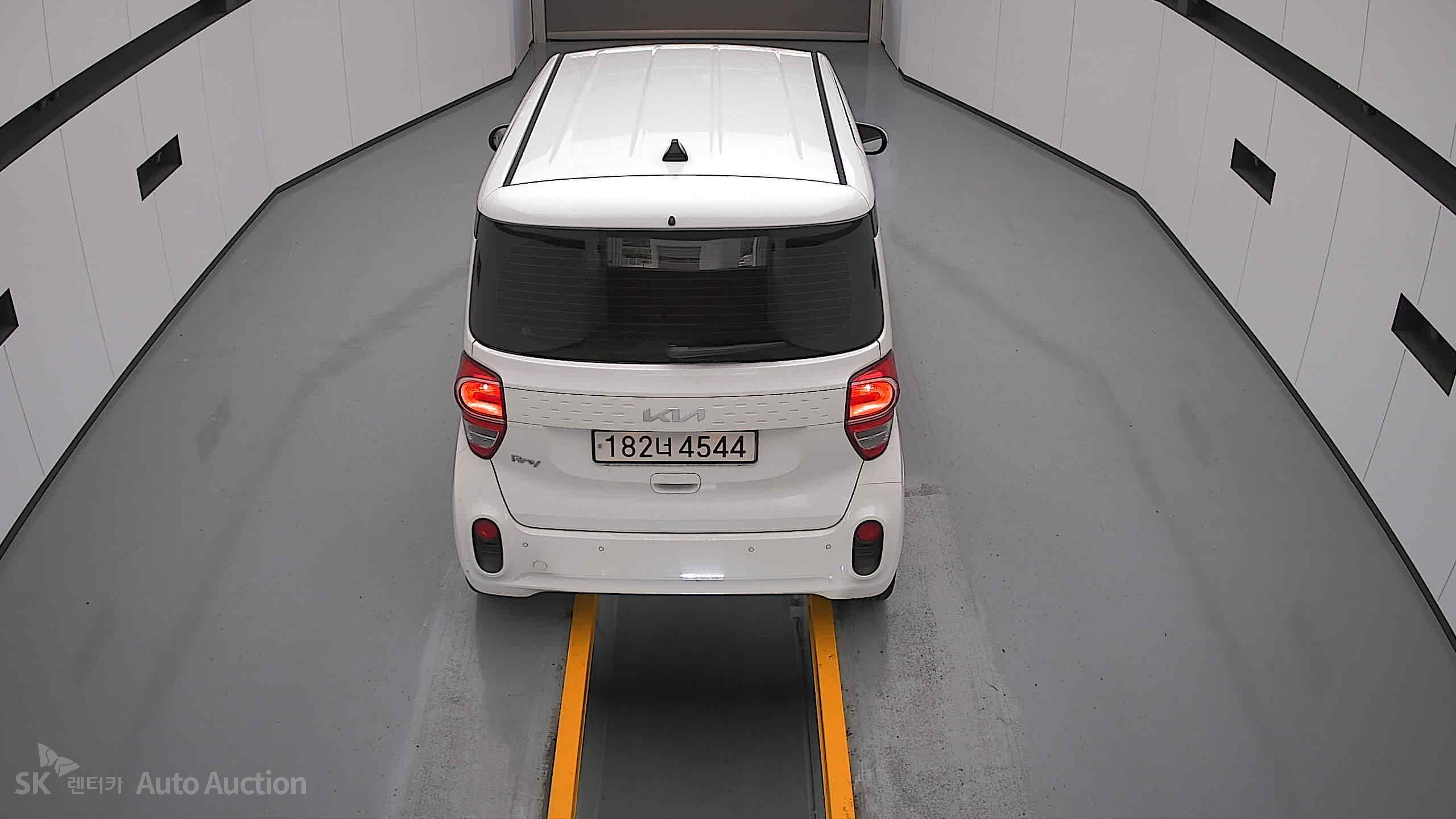 2022 - kia ray
