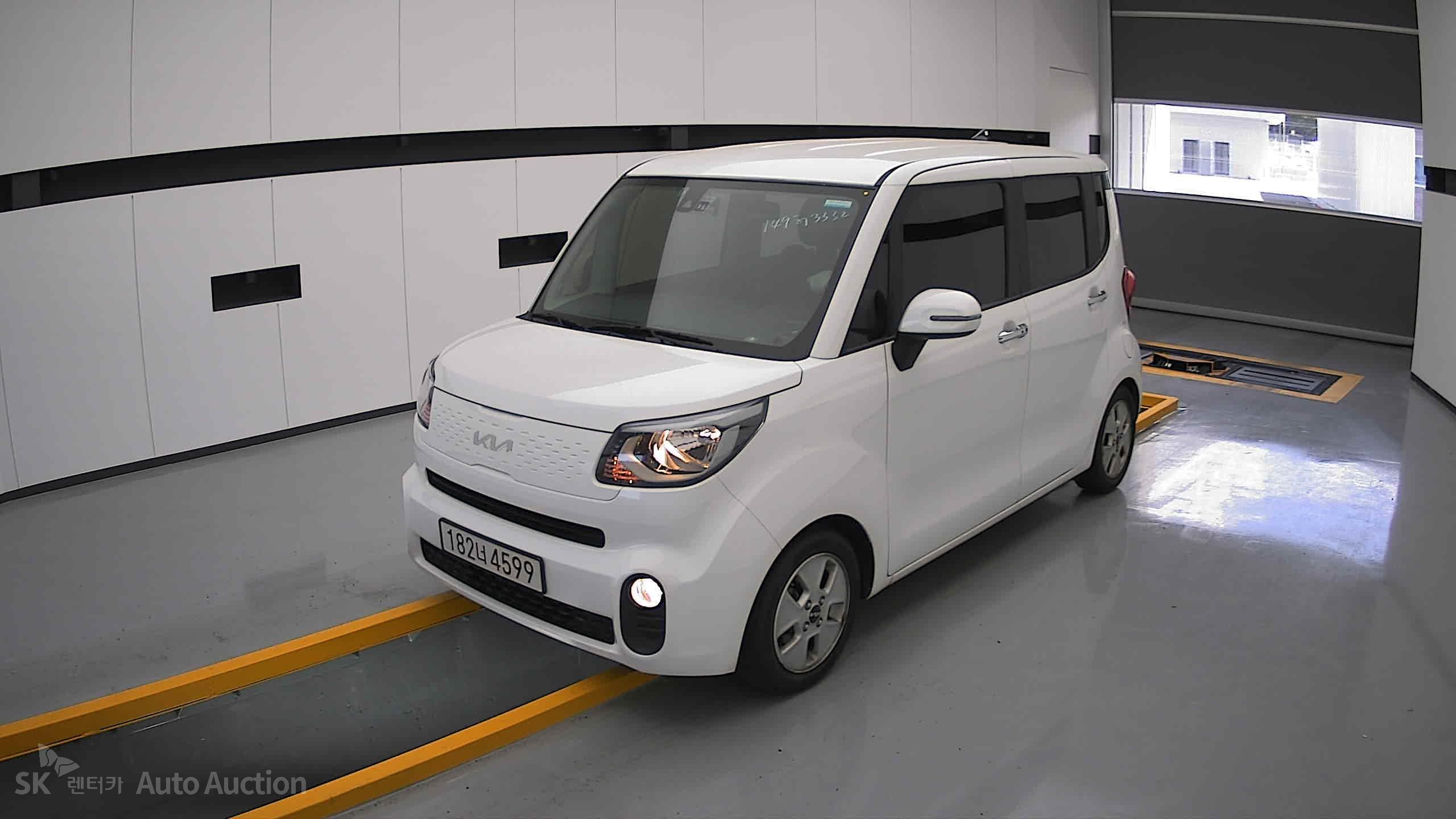 2022 - kia ray