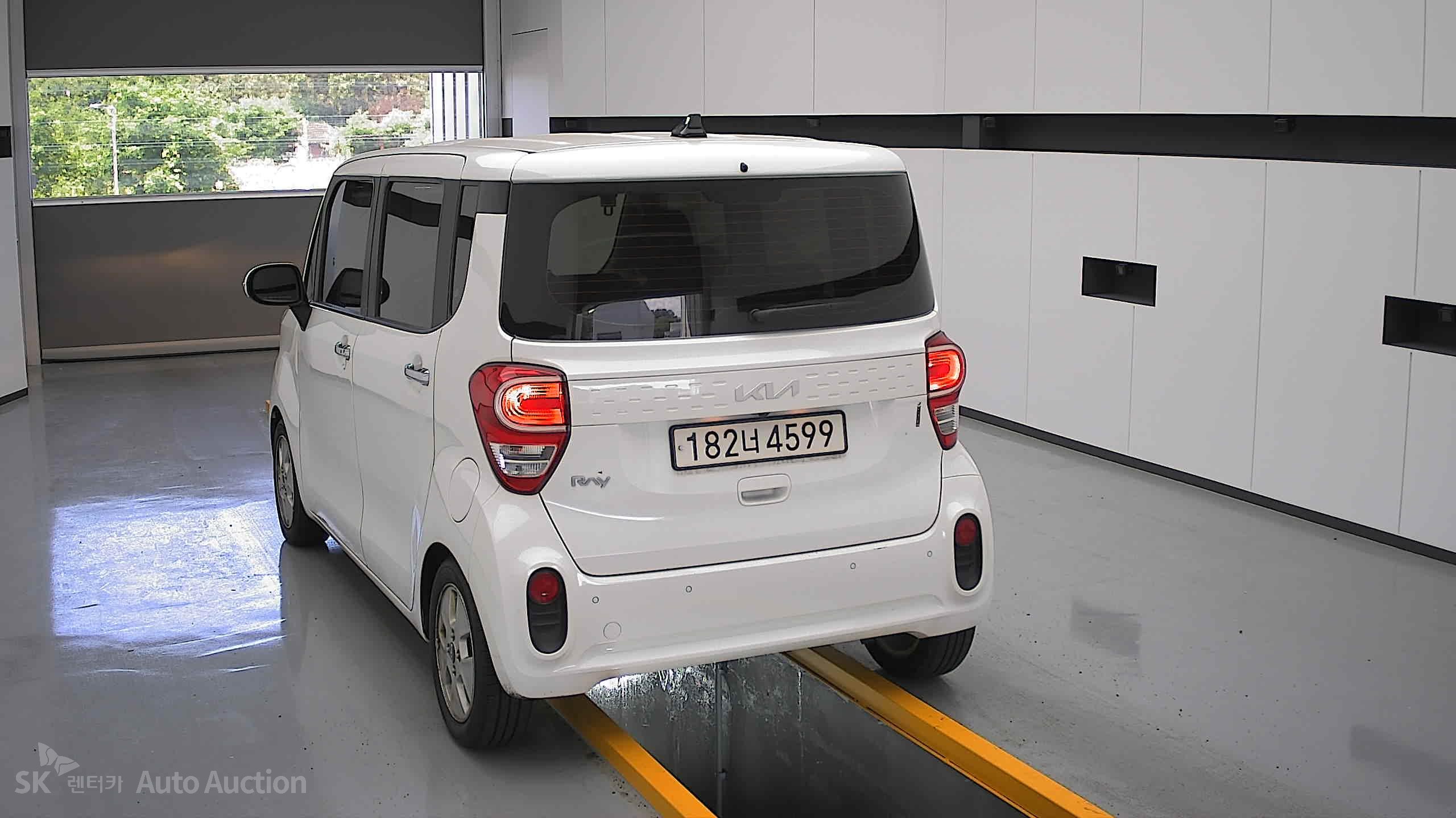 2022 - kia ray