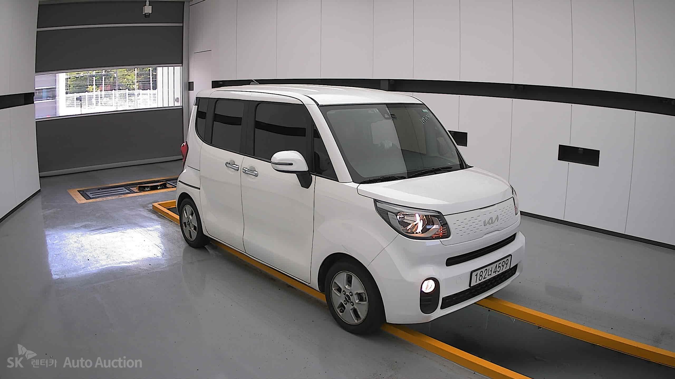 2022 - kia ray