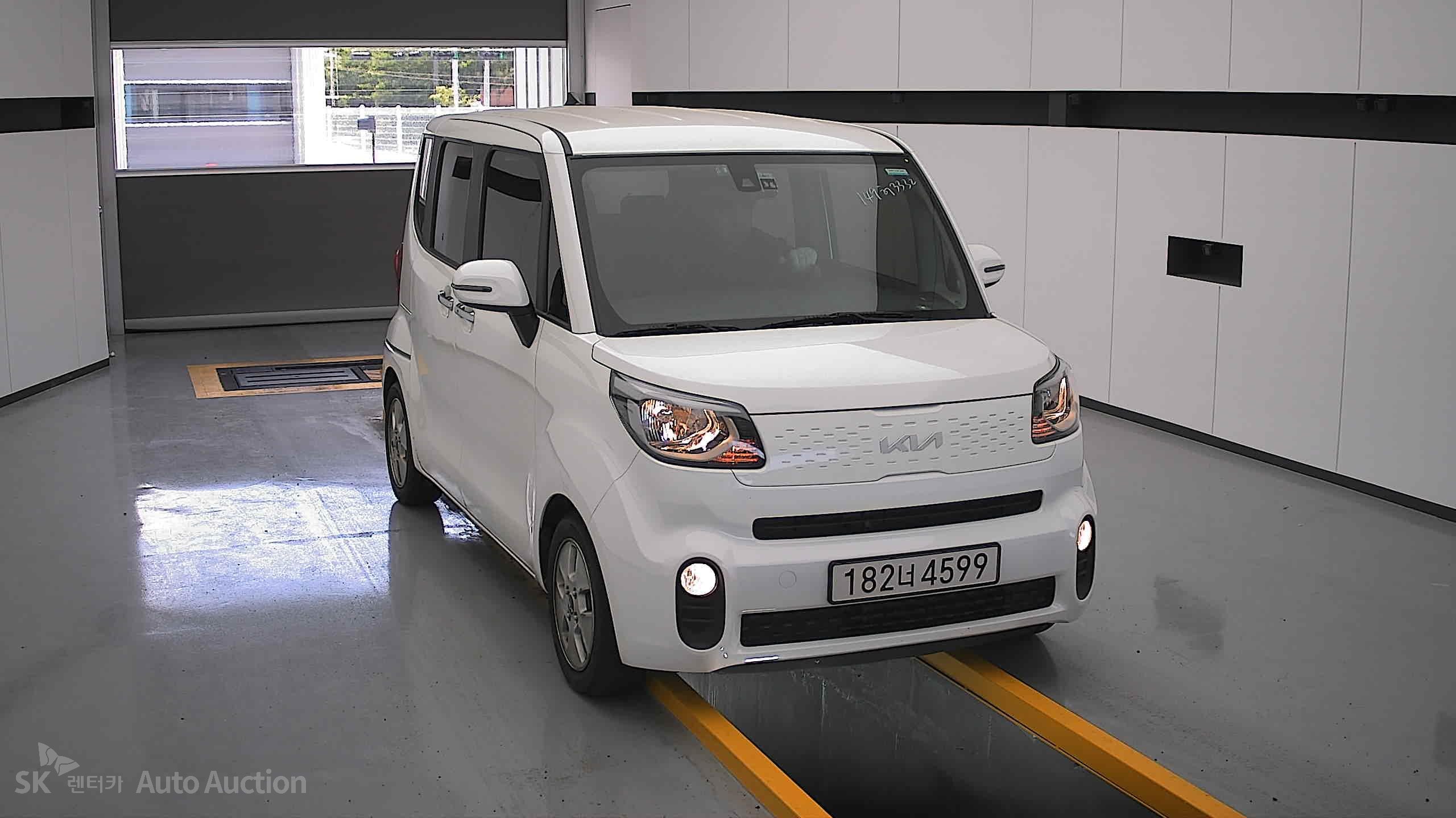 2022 - kia ray