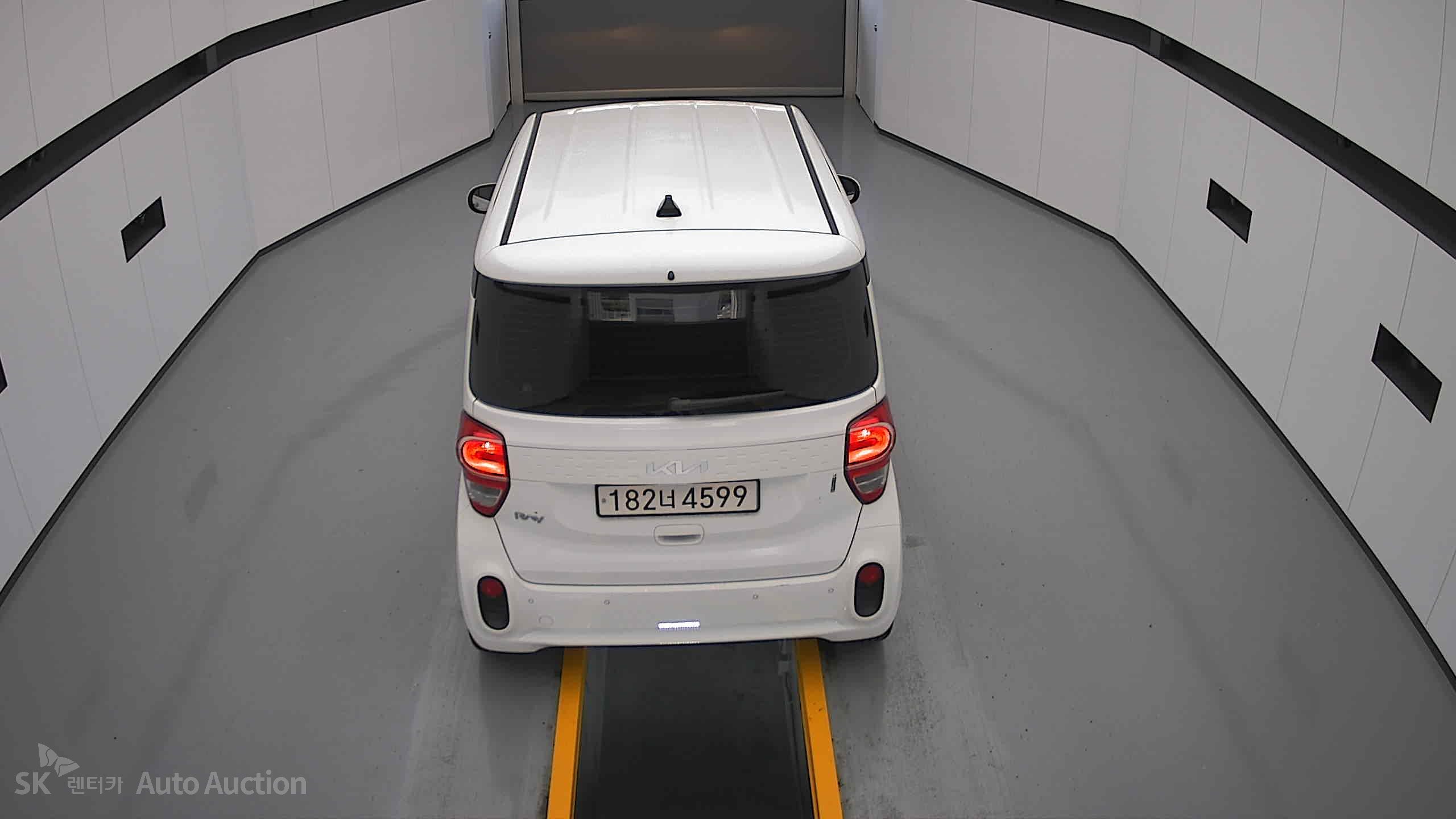 2022 - kia ray