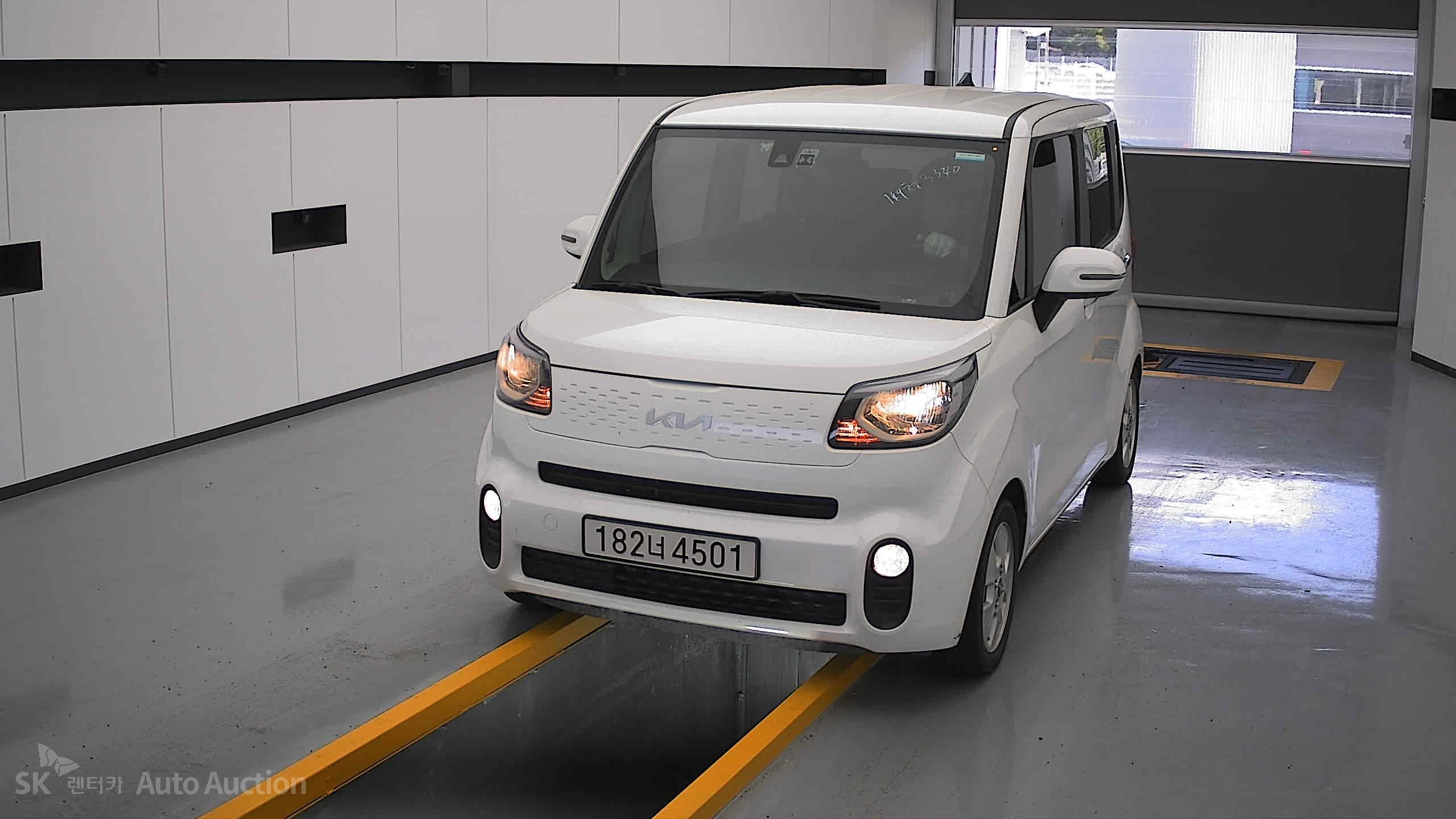 2022 - kia ray
