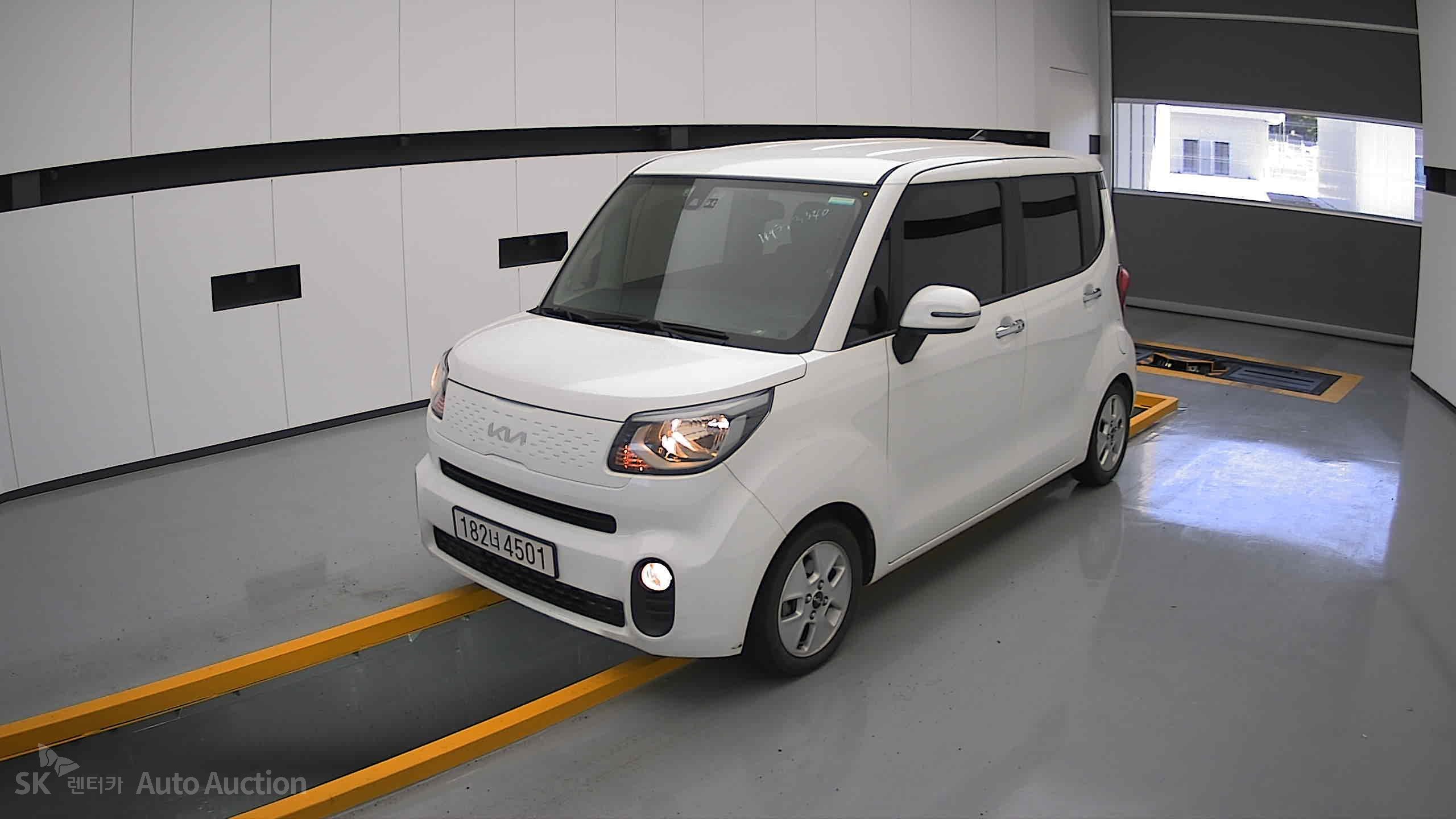 2022 - kia ray