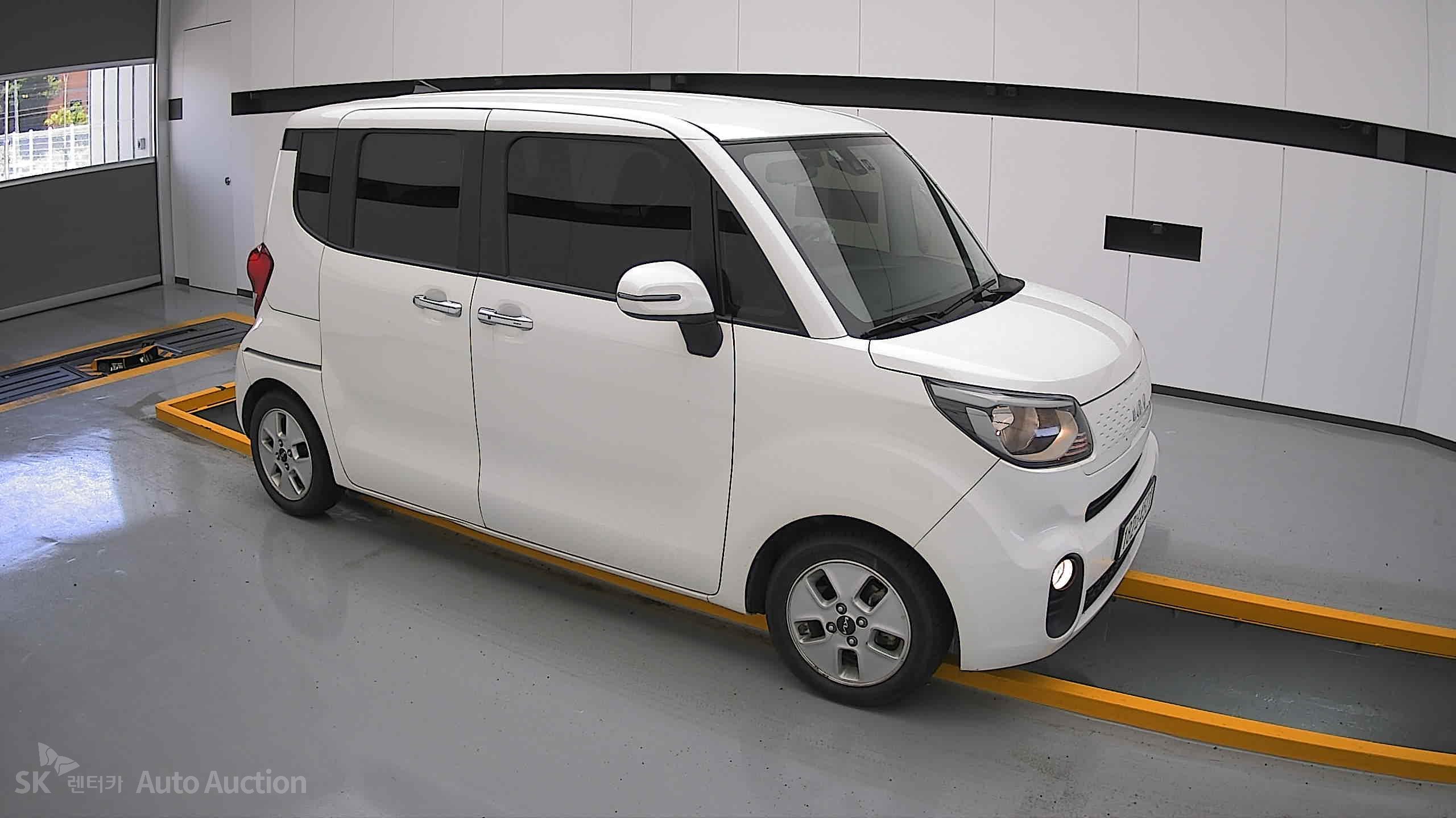 2022 - kia ray