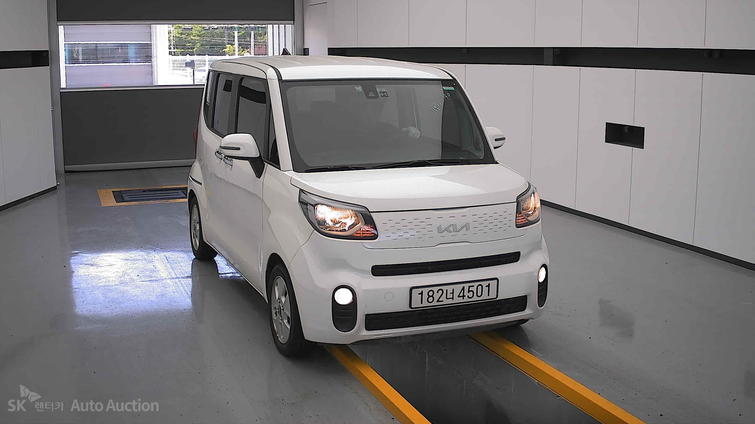 2022 - kia ray