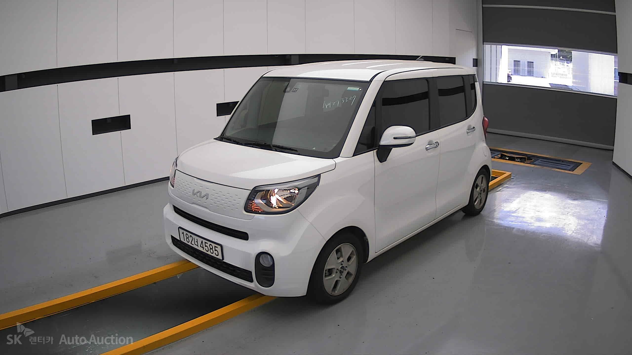 2022 - kia ray