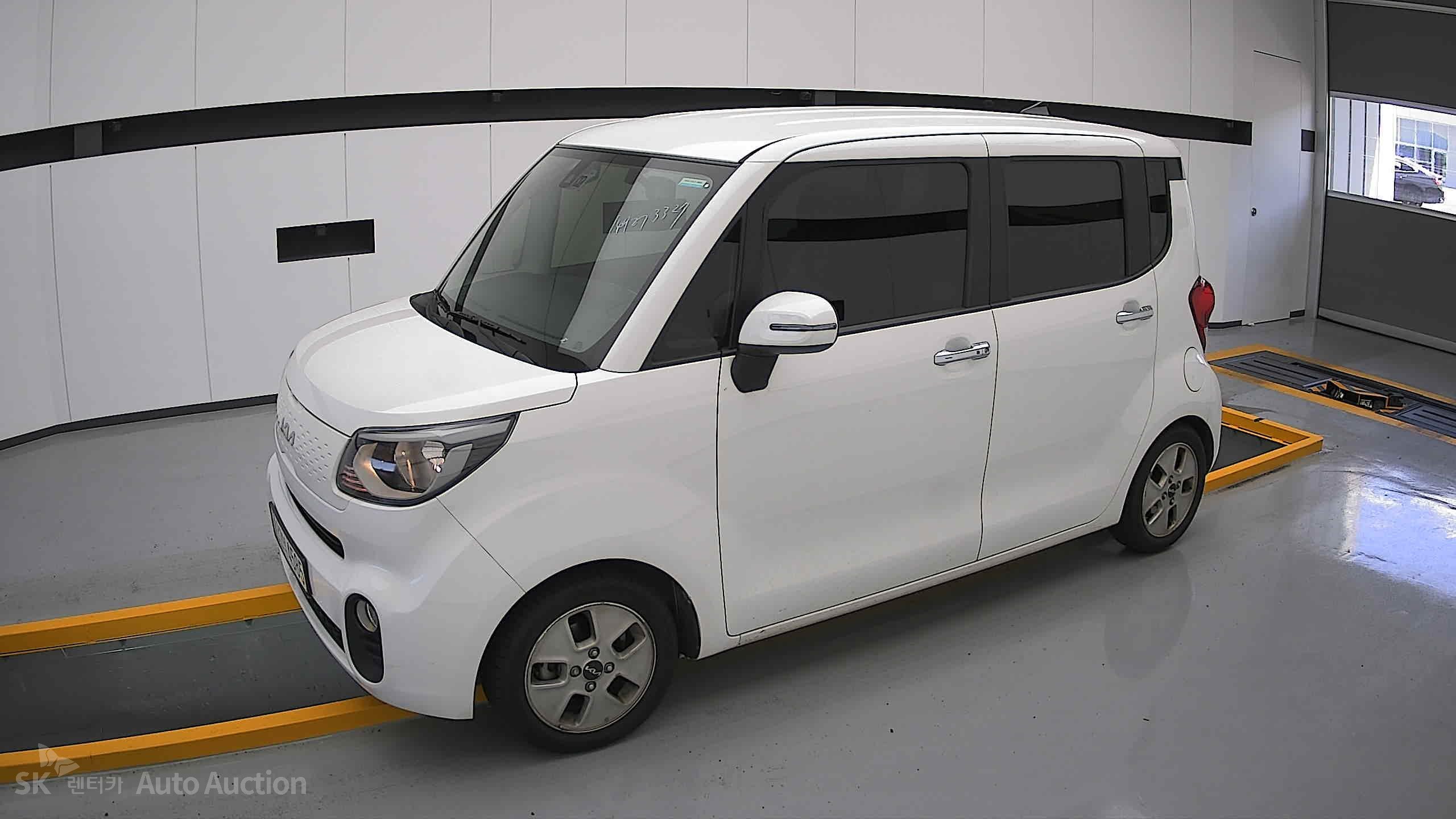2022 - kia ray