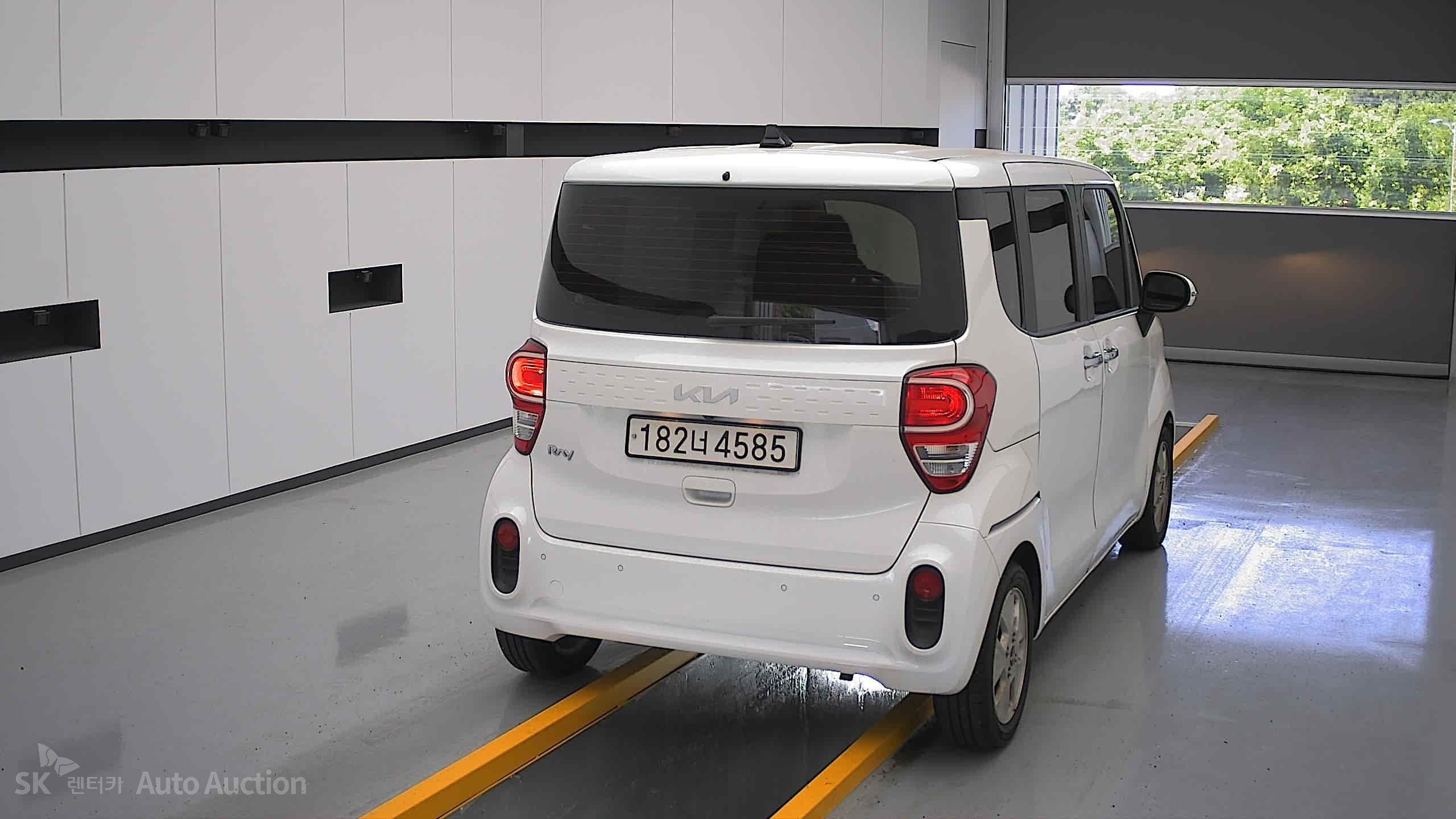 2022 - kia ray
