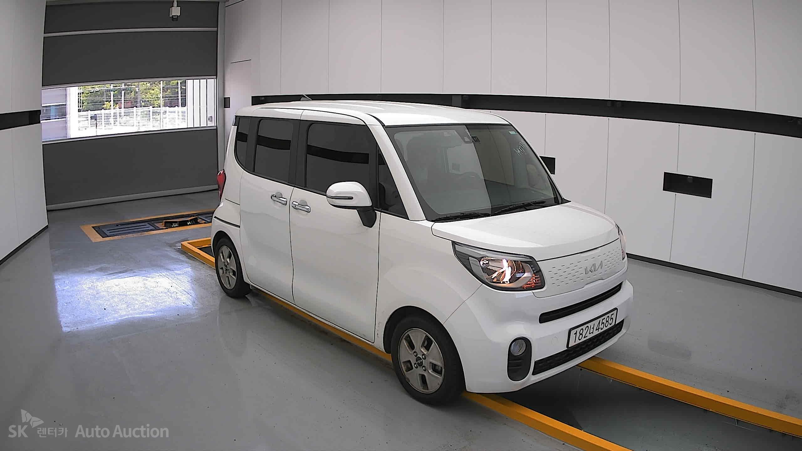 2022 - kia ray