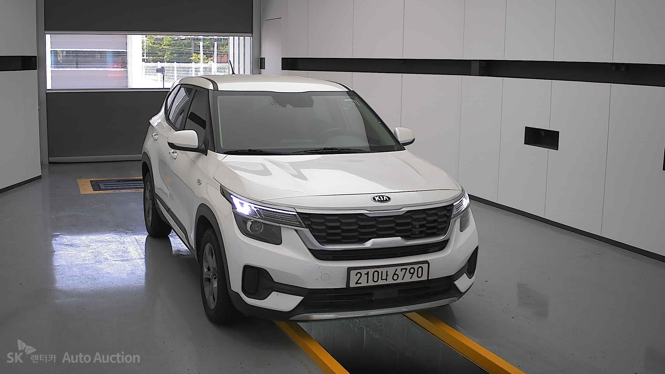2022 - kia seltos