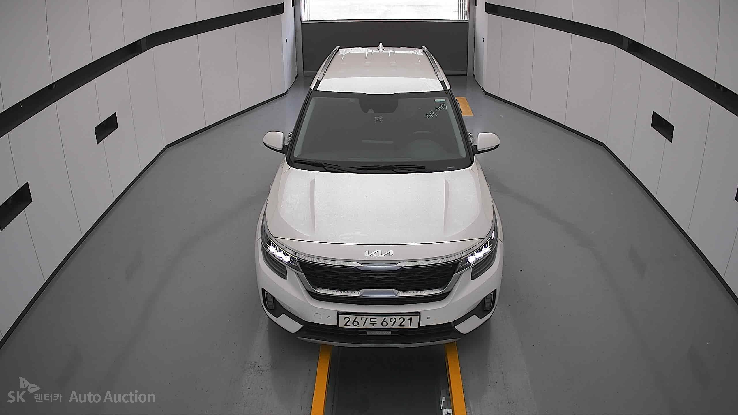 2023 - kia seltos