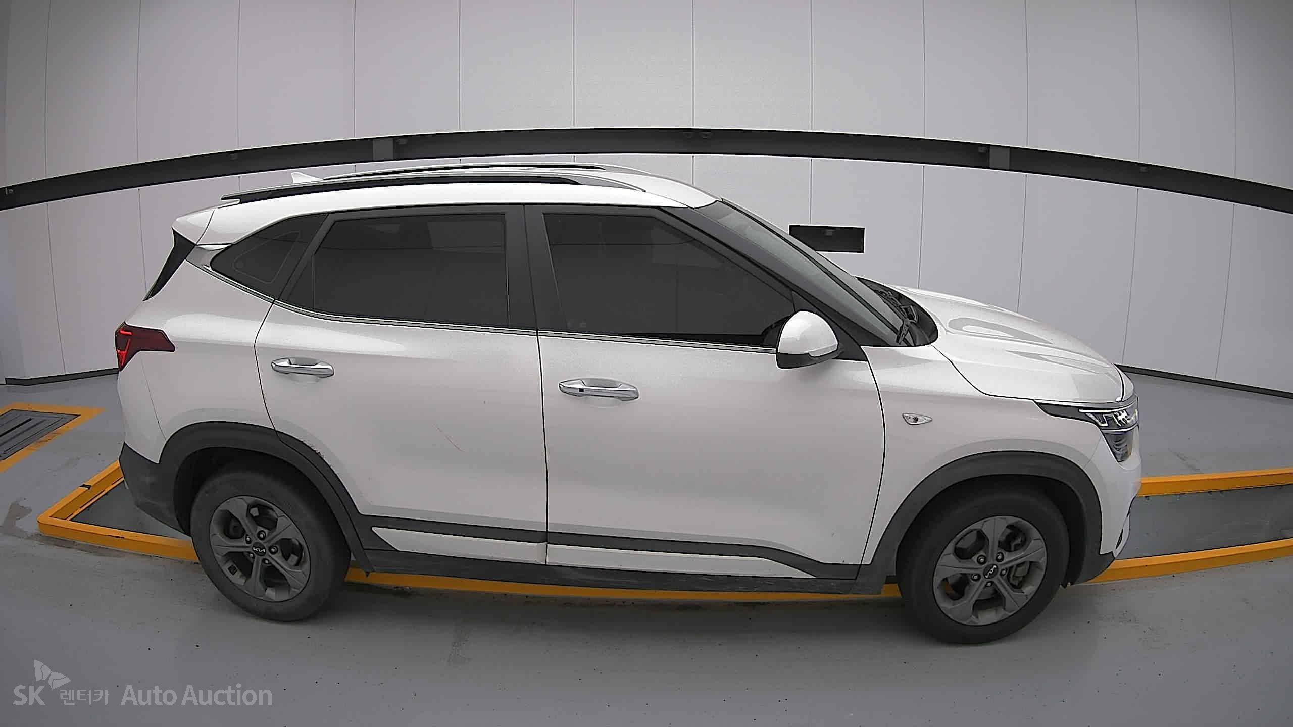 2023 - kia seltos