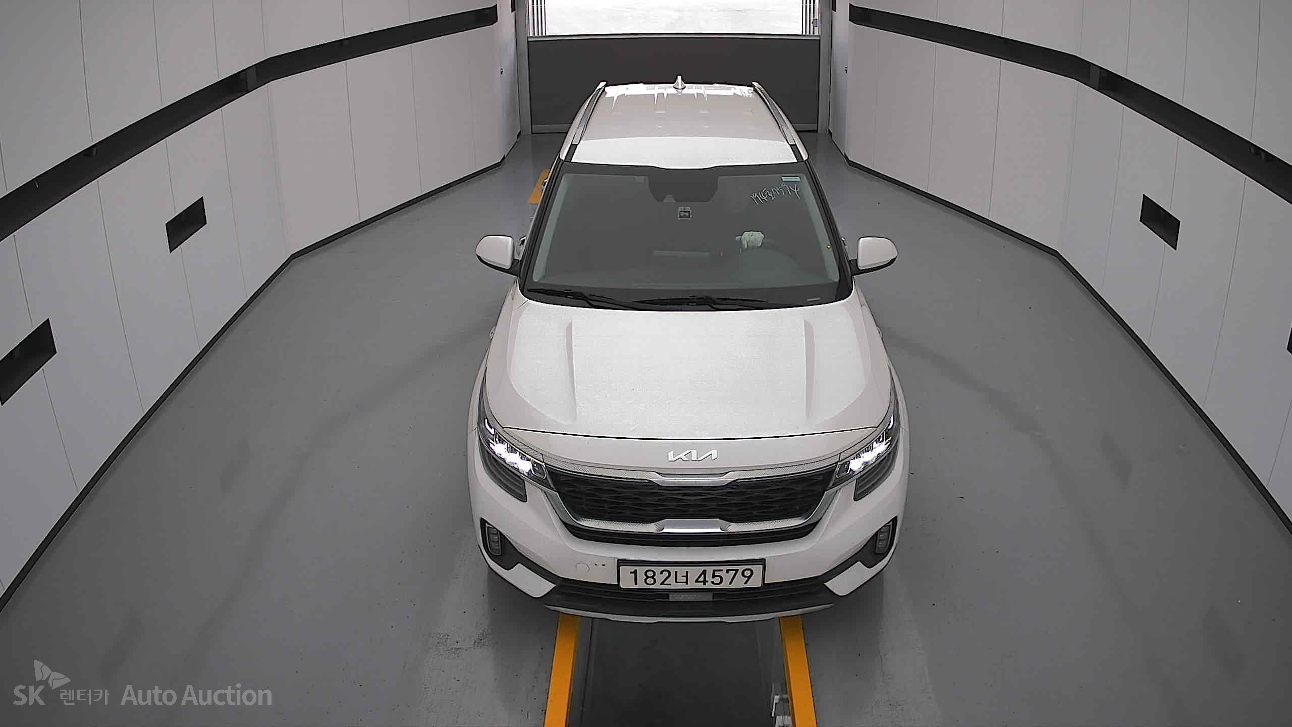 2023 - kia seltos