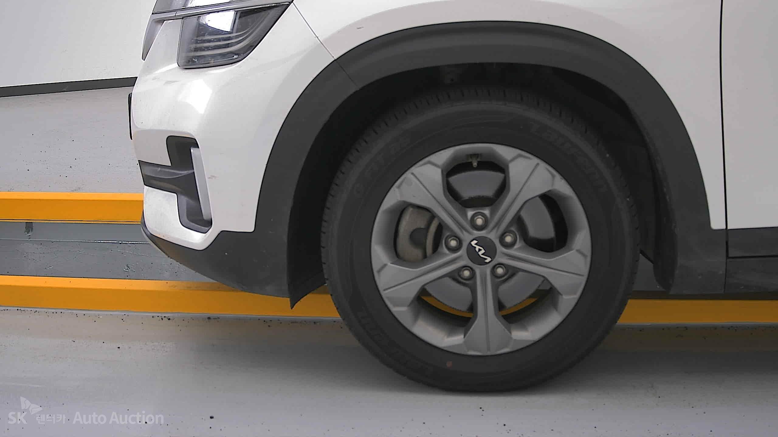 2023 - kia seltos