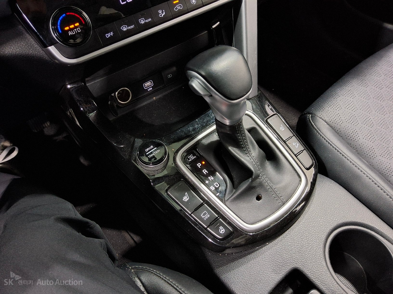 2023 - kia seltos
