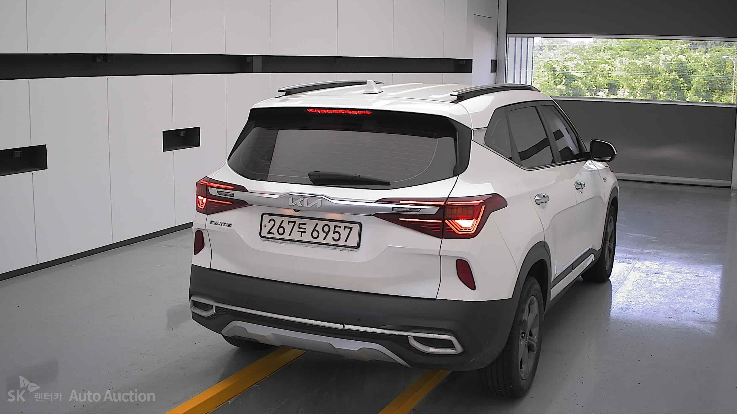 2023 - kia seltos