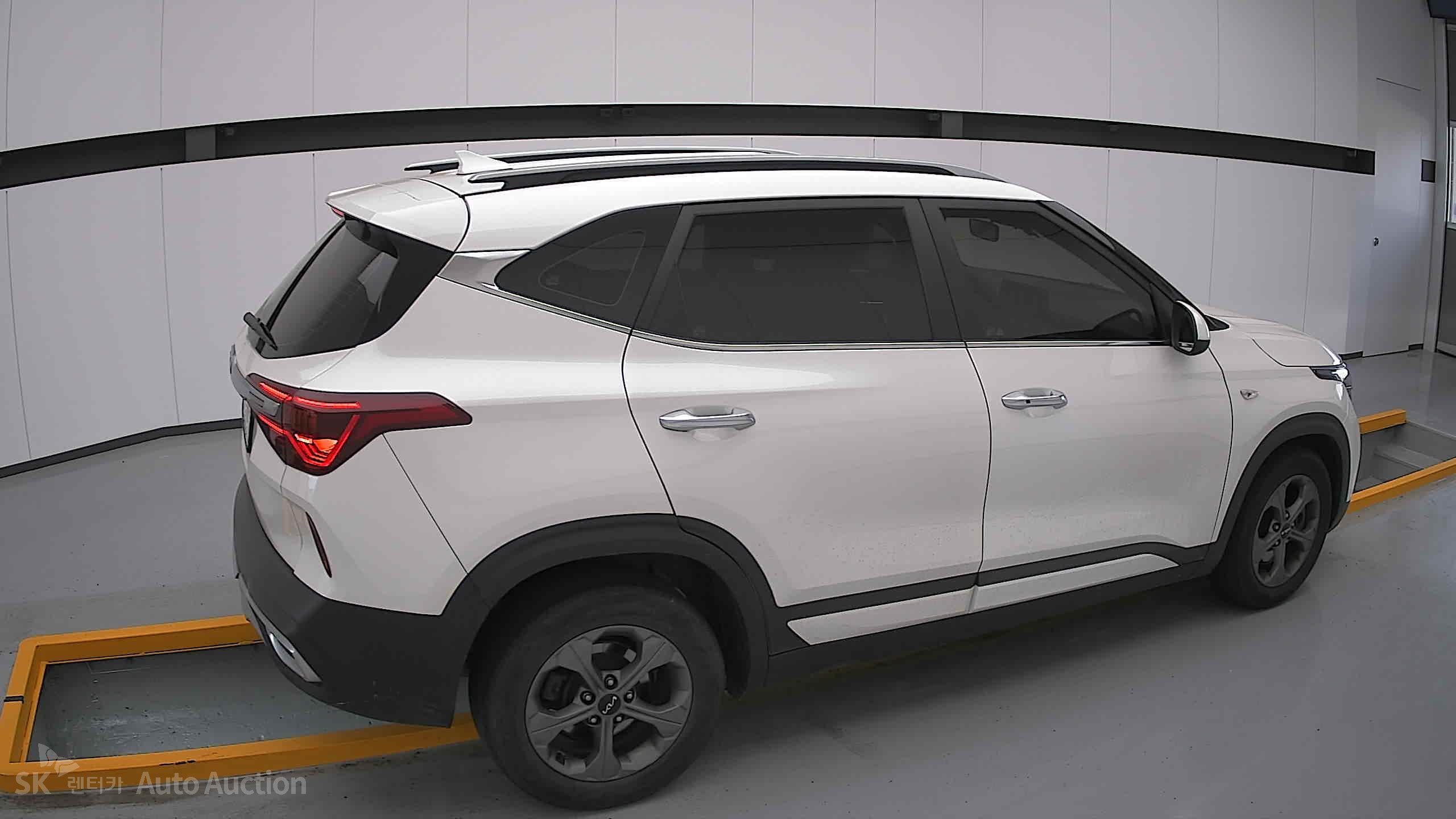 2023 - kia seltos