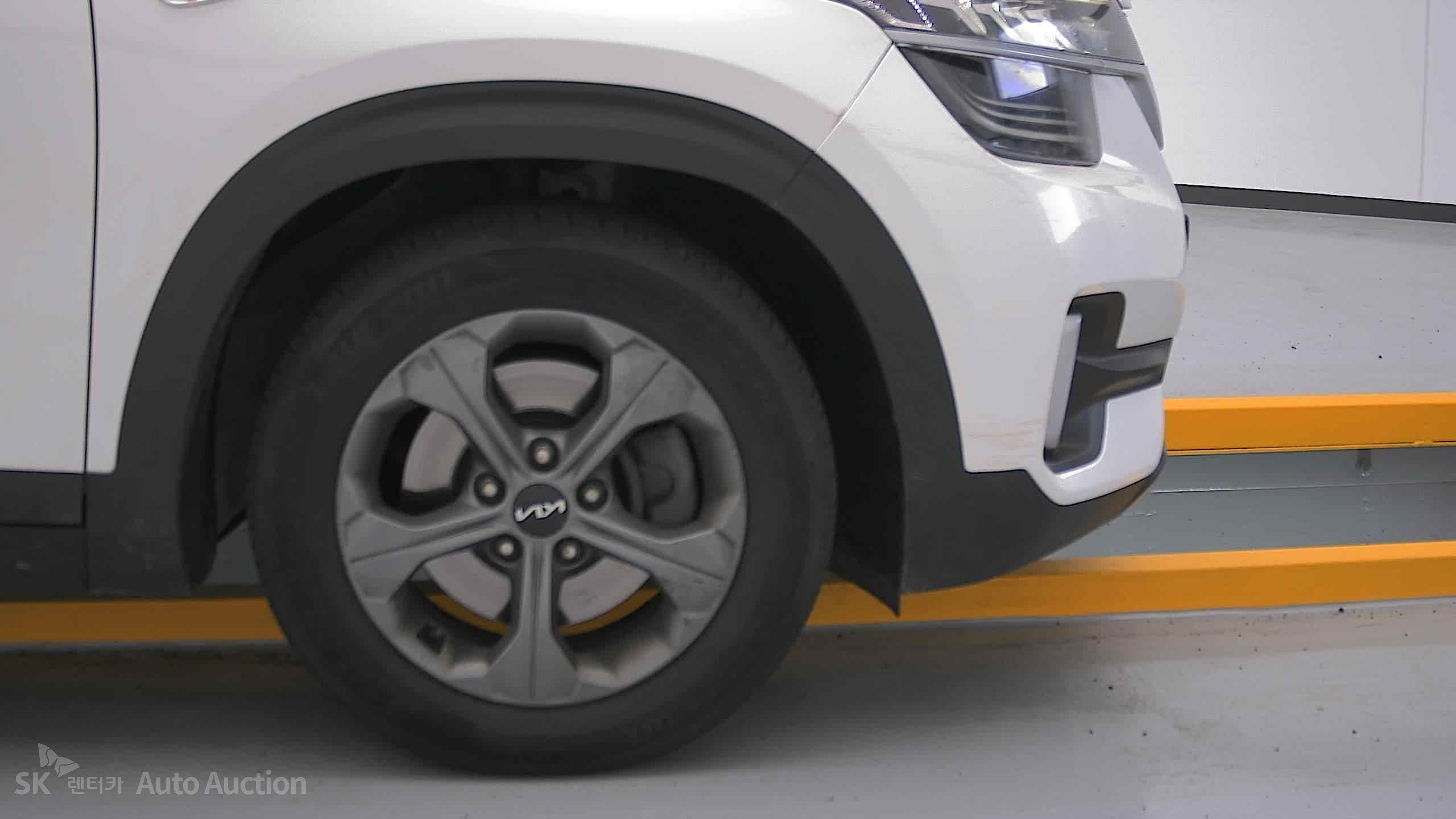2023 - kia seltos