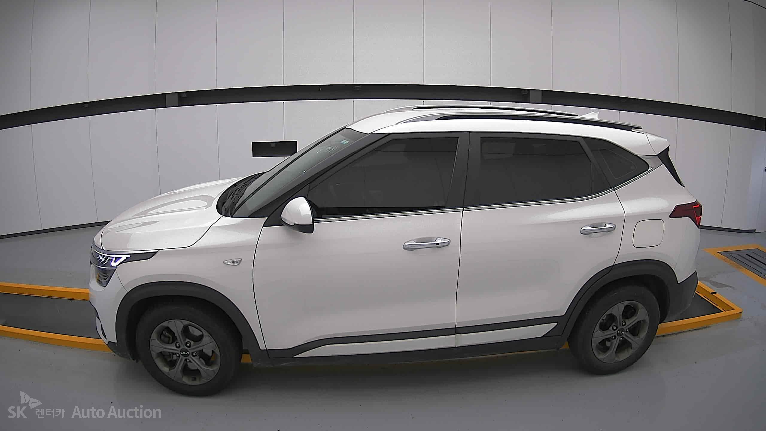 2023 - kia seltos