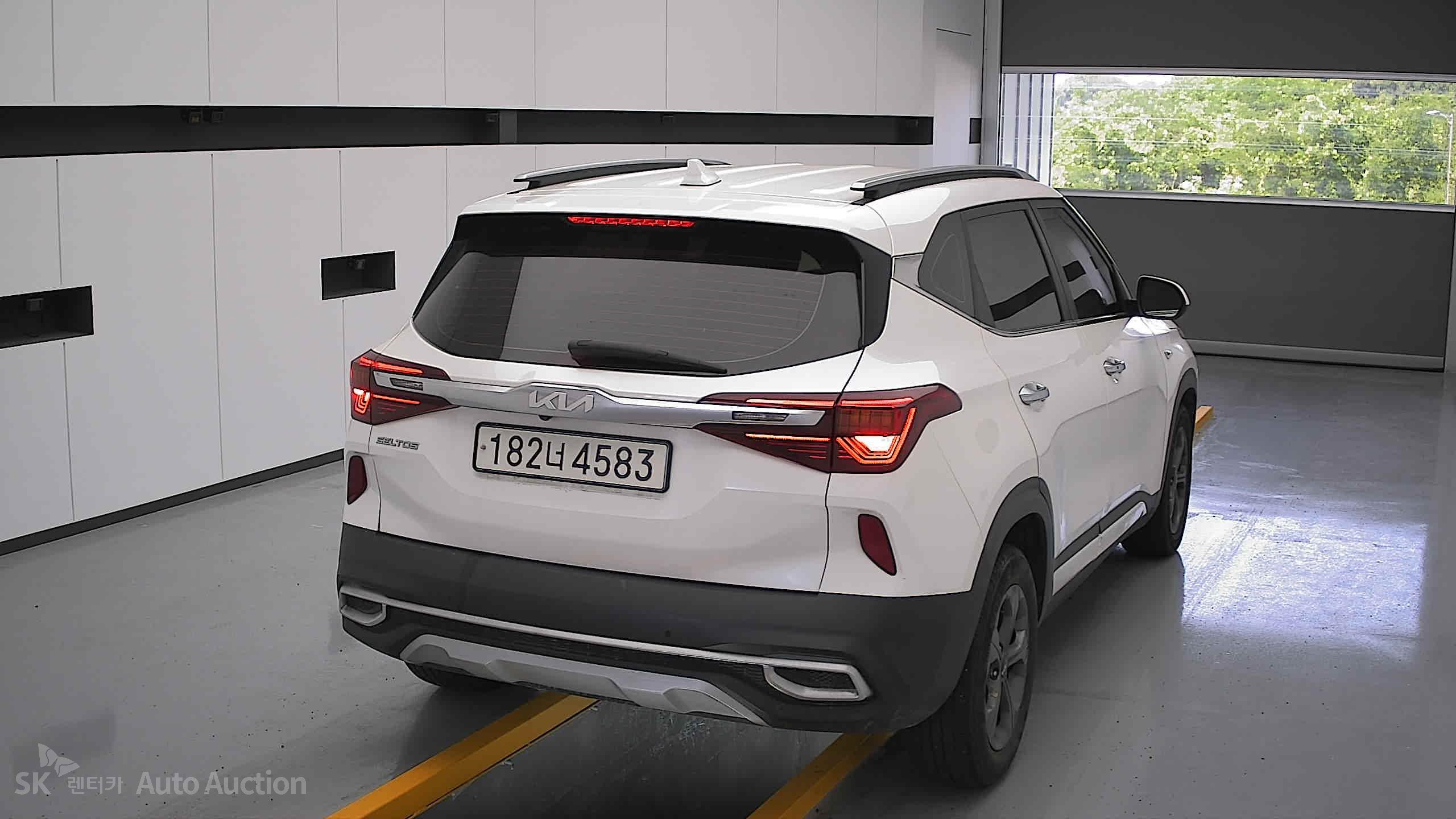 2023 - kia seltos