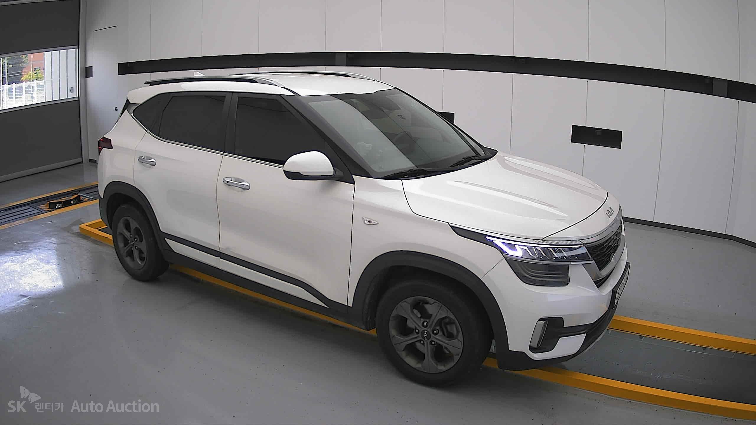 2023 - kia seltos