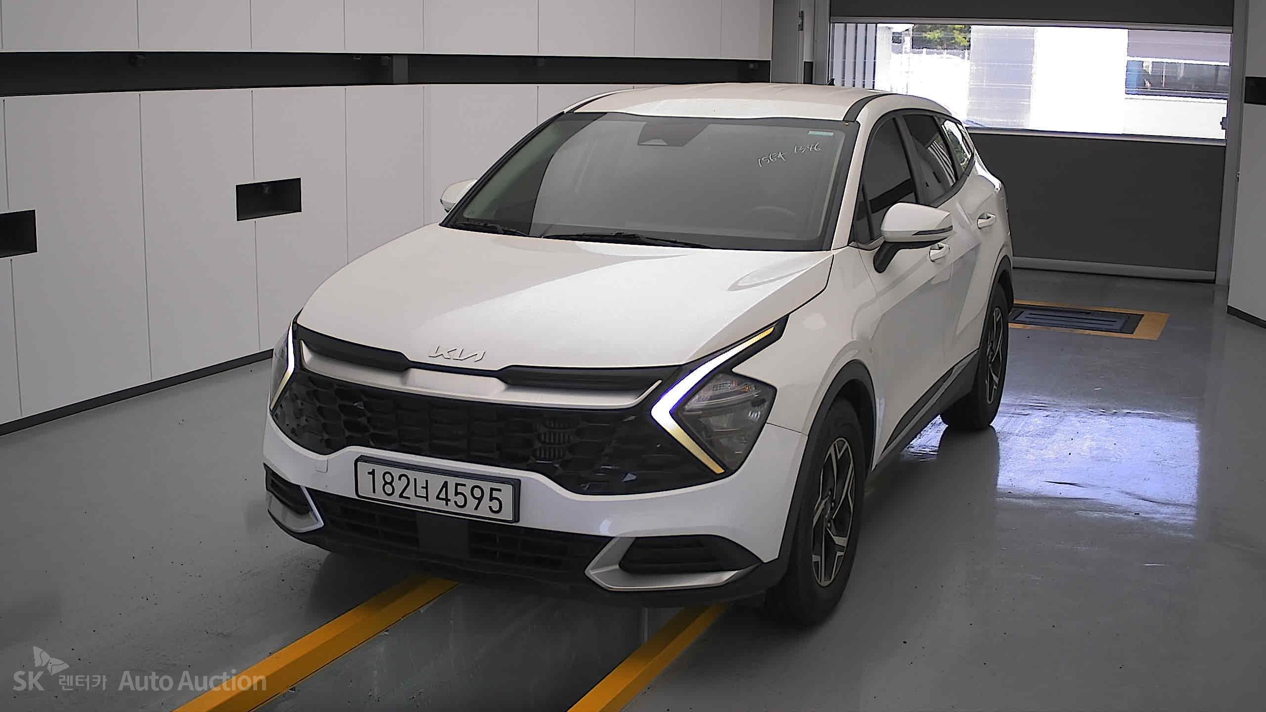 2022 - kia sportage