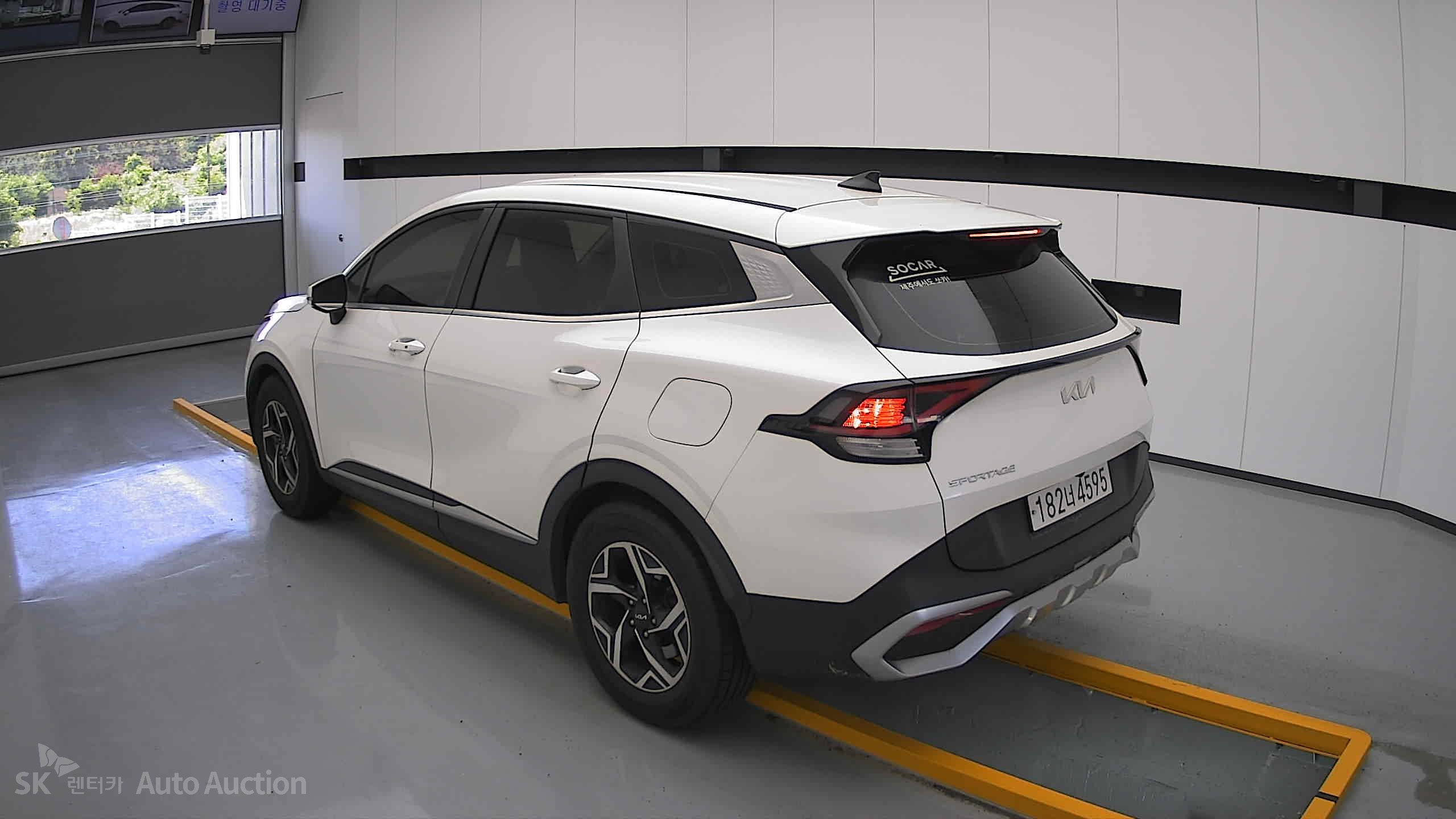 2022 - kia sportage