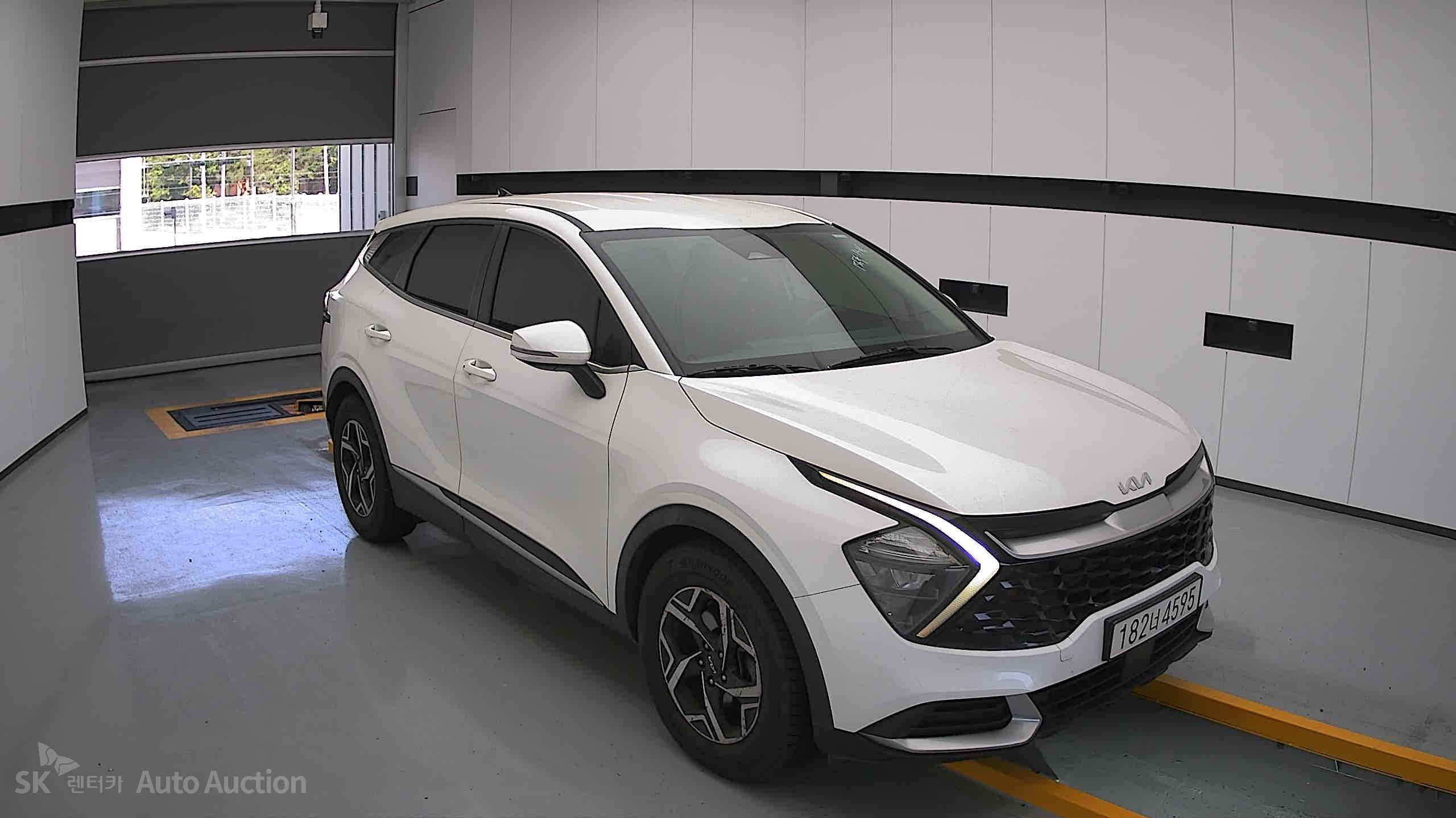 2022 - kia sportage