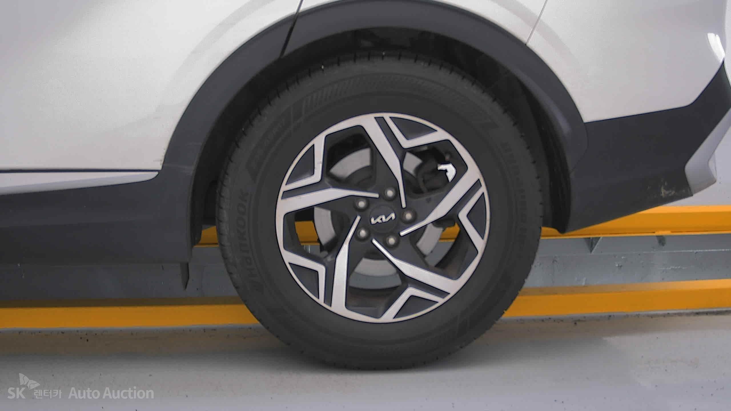 2022 - kia sportage