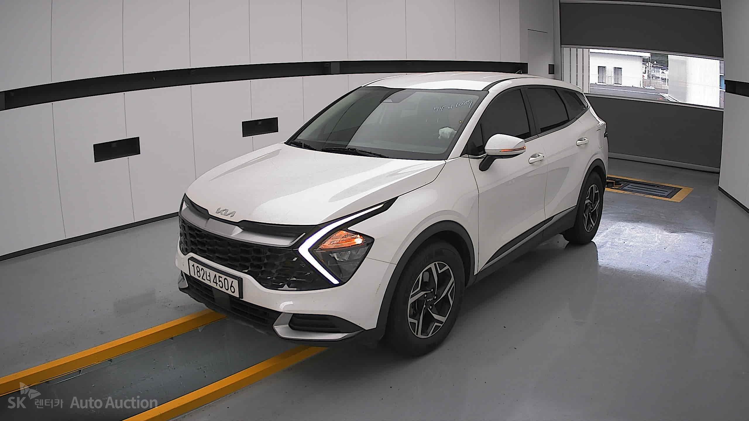 2022 - kia sportage