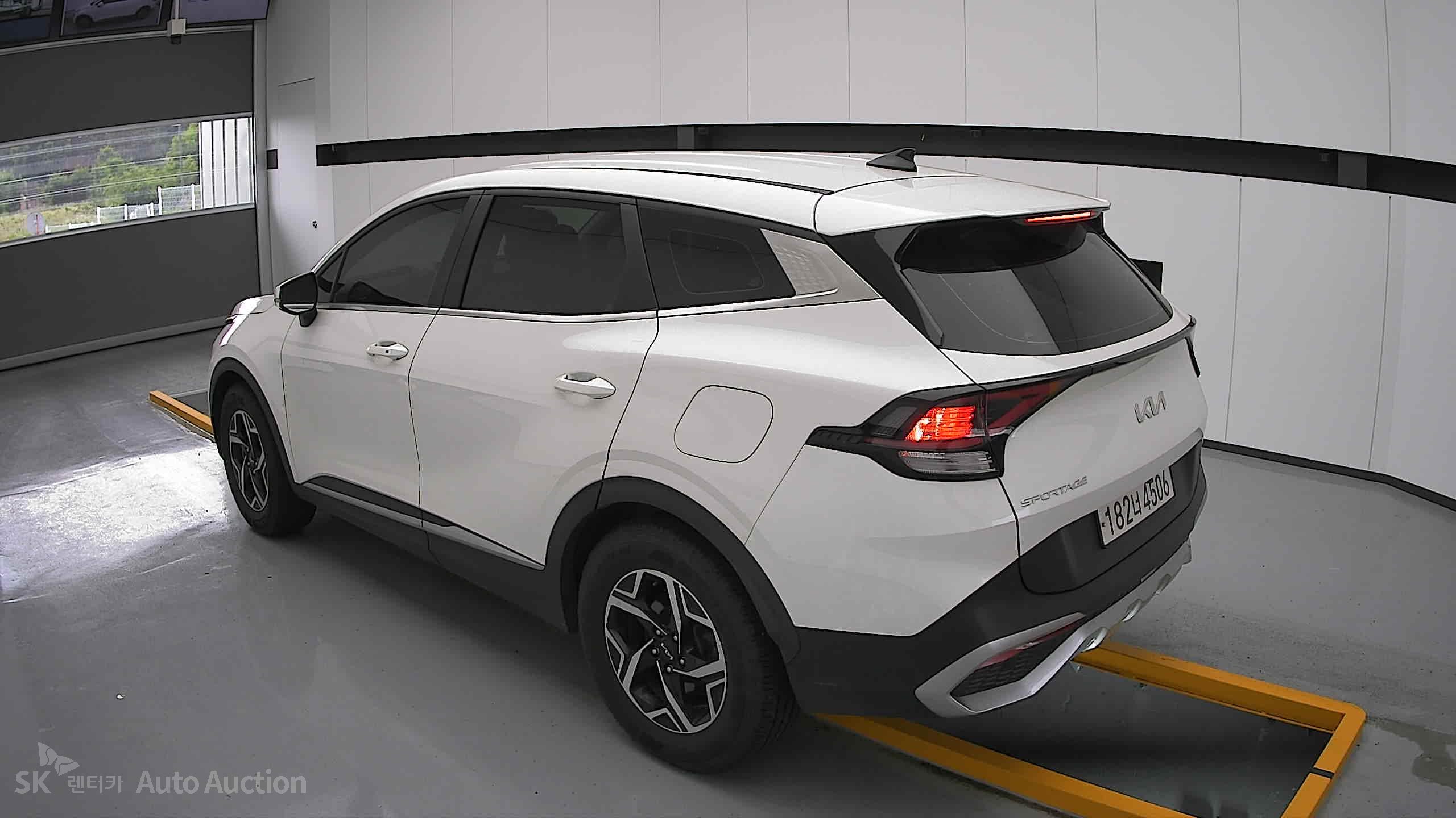2022 - kia sportage