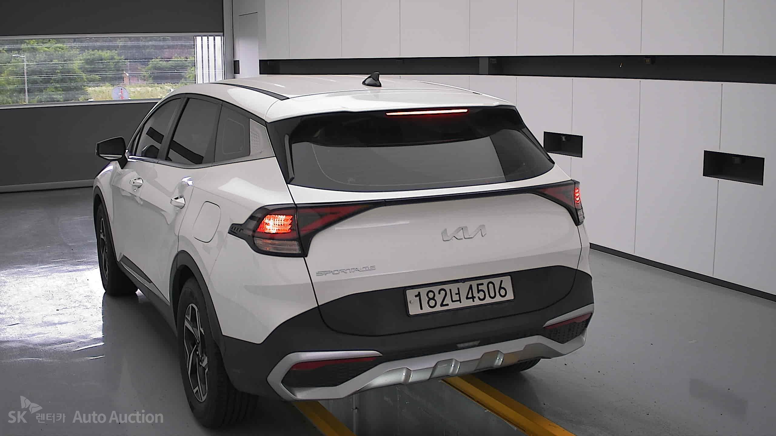 2022 - kia sportage